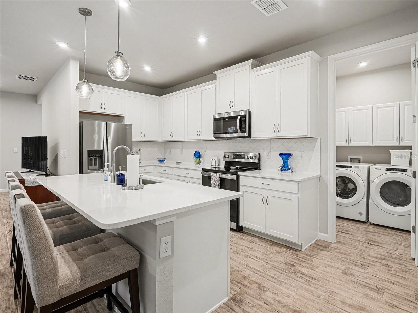 RENAISSANCE/WEST VLGS PH 2B & - Residential