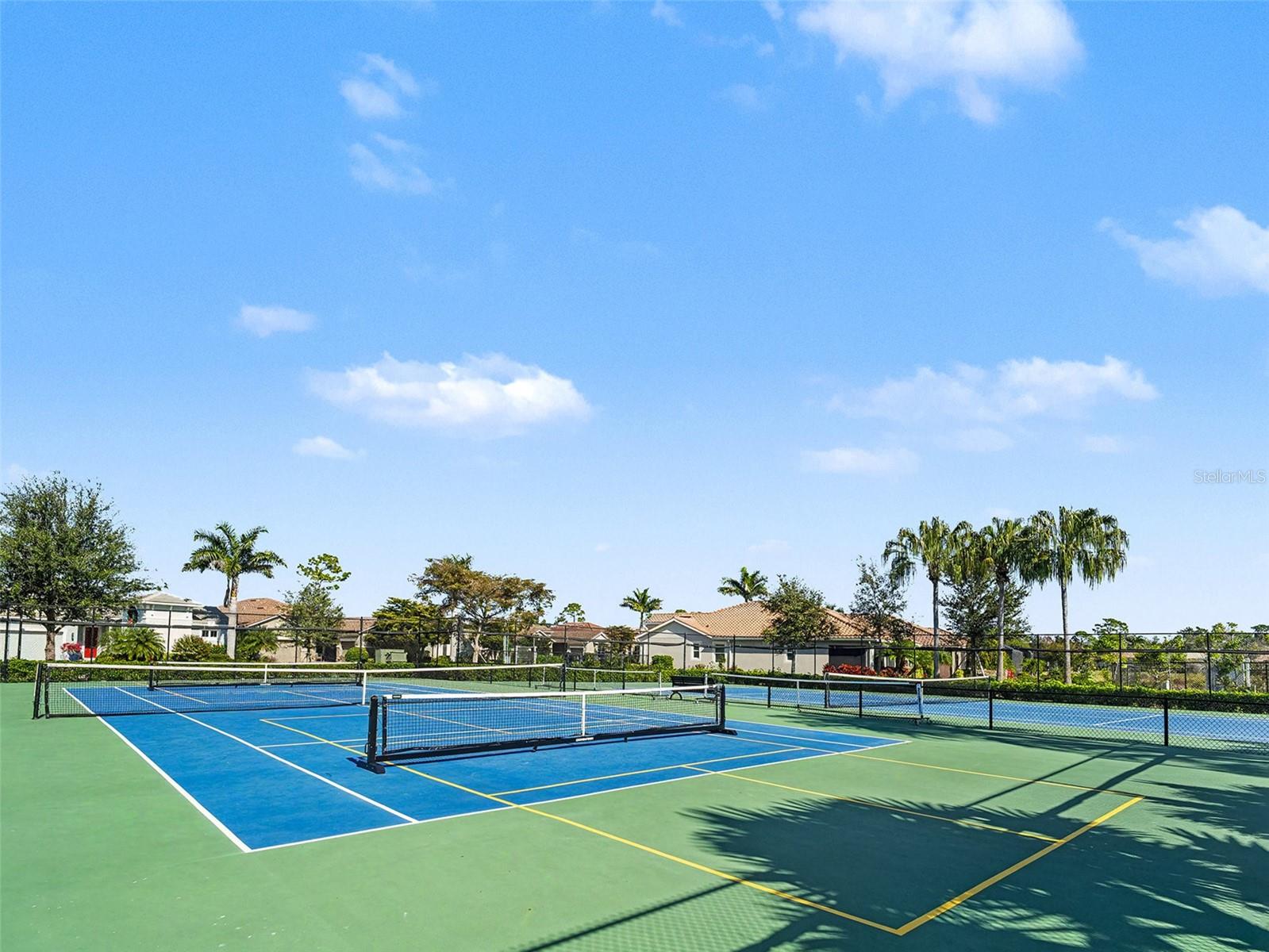 RENAISSANCE/WEST VLGS PH 2B & - Residential