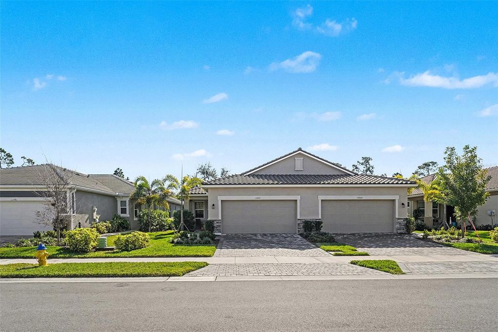 Photo of 11999 Alessandro Lane, Venice, FL 34293 (MLS # A4678434)