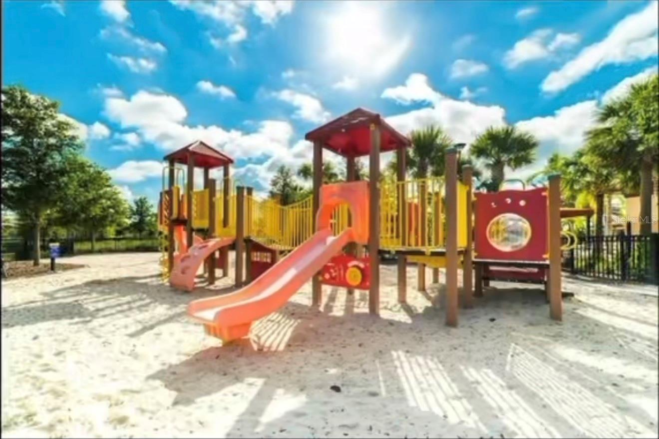 OAKMONT PH 01 - Residential Lease