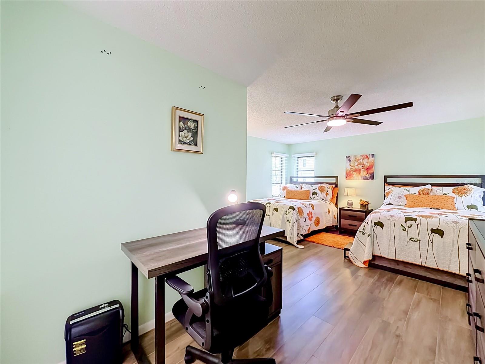 RUSTLEWOOD AT COUNTRYSIDE CONDO - Residential