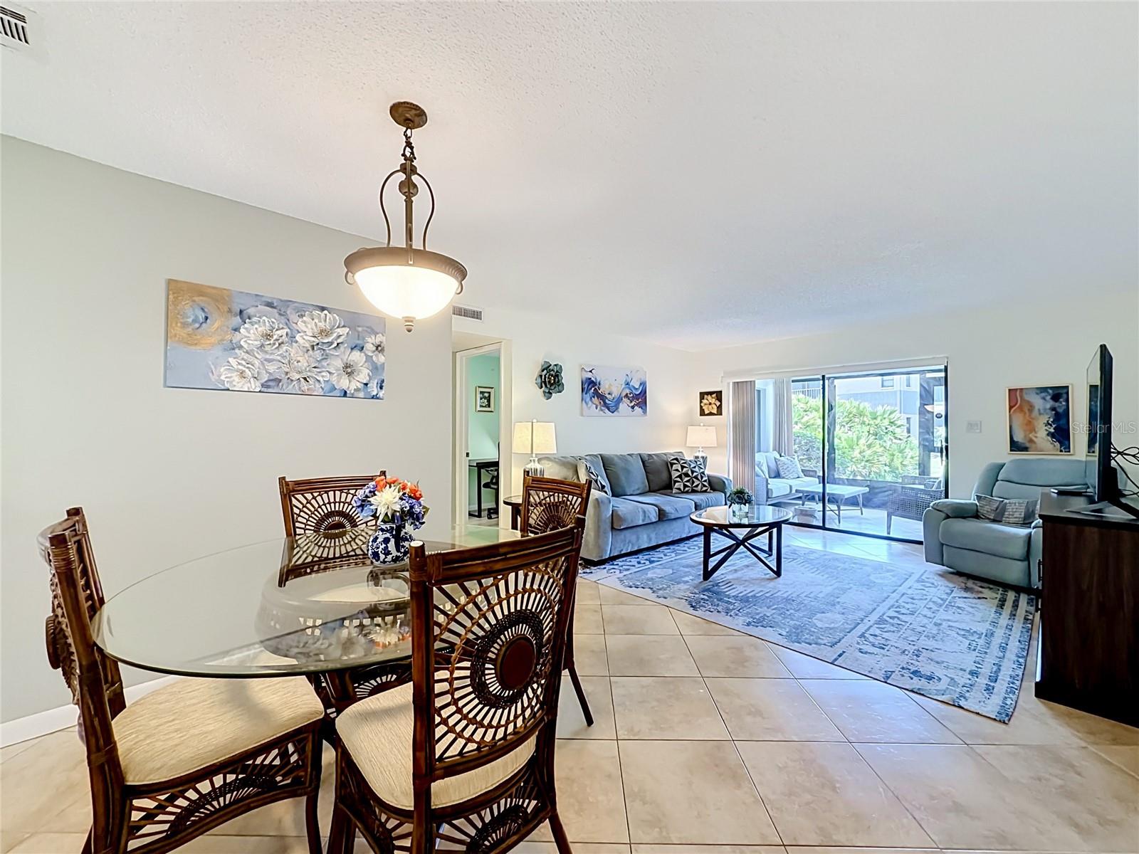 RUSTLEWOOD AT COUNTRYSIDE CONDO - Residential
