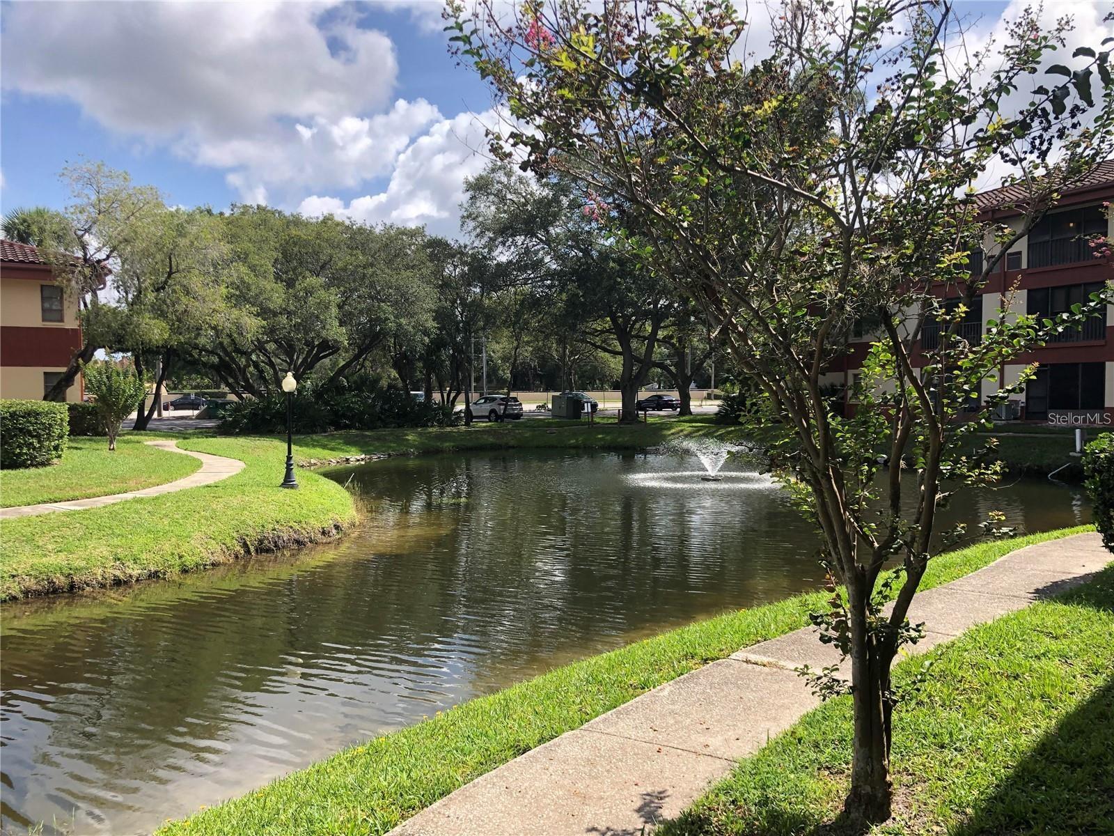 RUSTLEWOOD AT COUNTRYSIDE CONDO - Residential