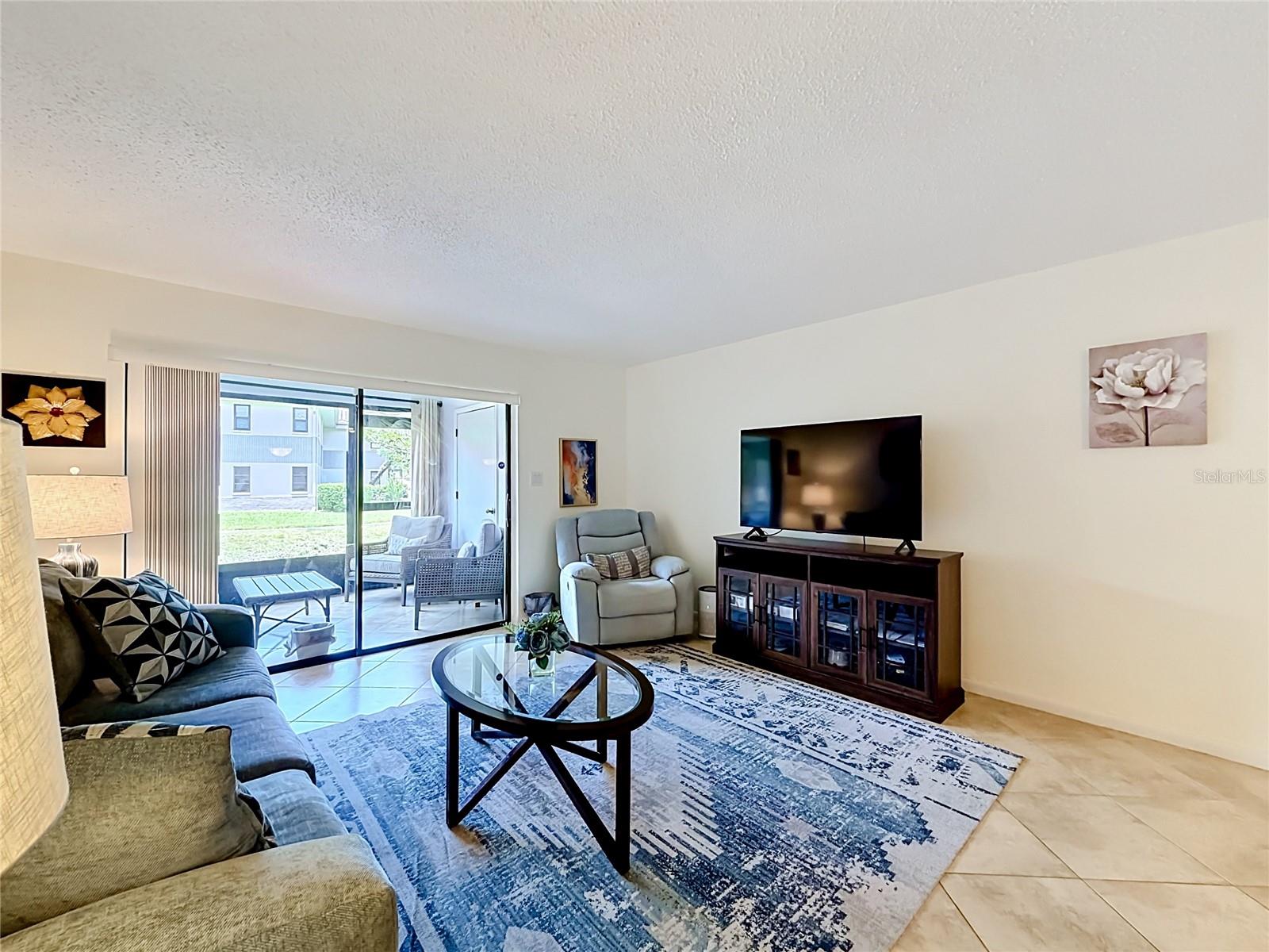 RUSTLEWOOD AT COUNTRYSIDE CONDO - Residential
