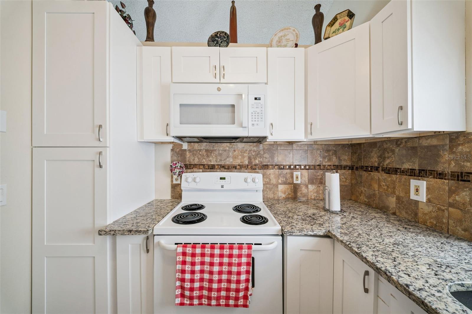 SUTTON RIDGE PH 02 - Residential