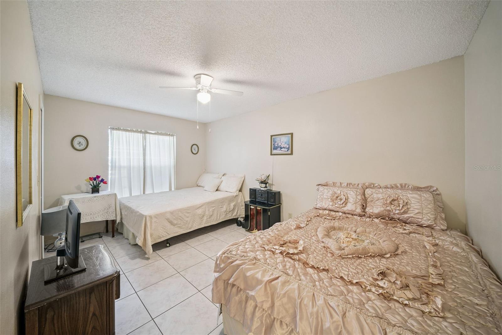 SUTTON RIDGE PH 02 - Residential