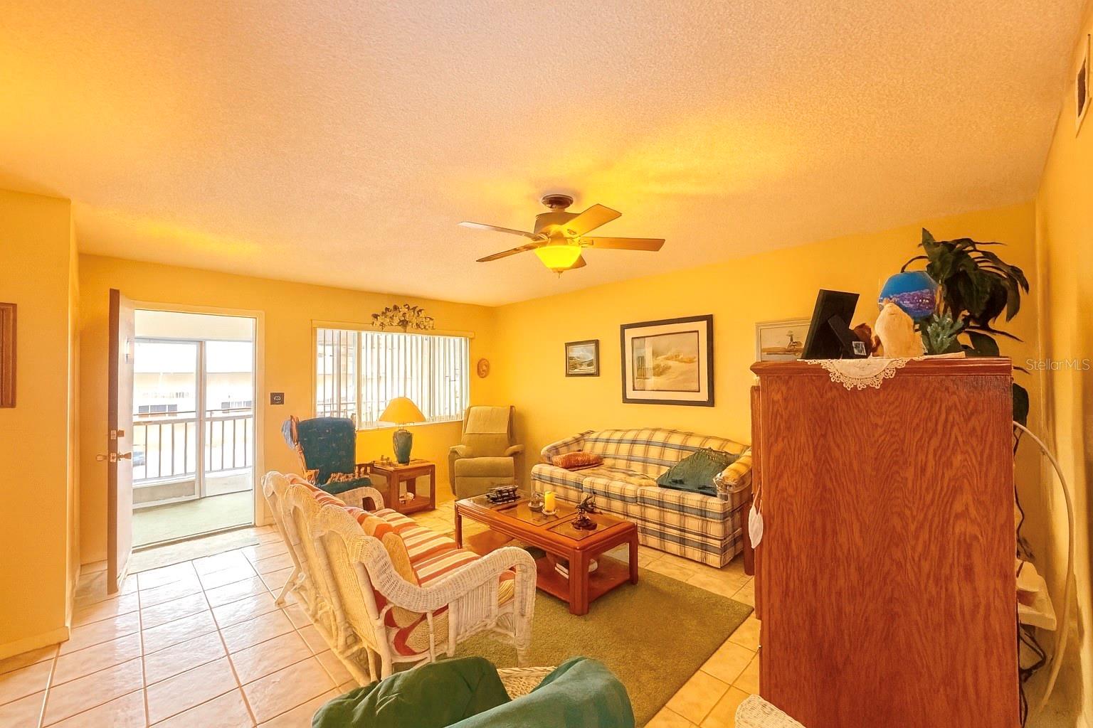 2348 SHELLEY STREET 10
