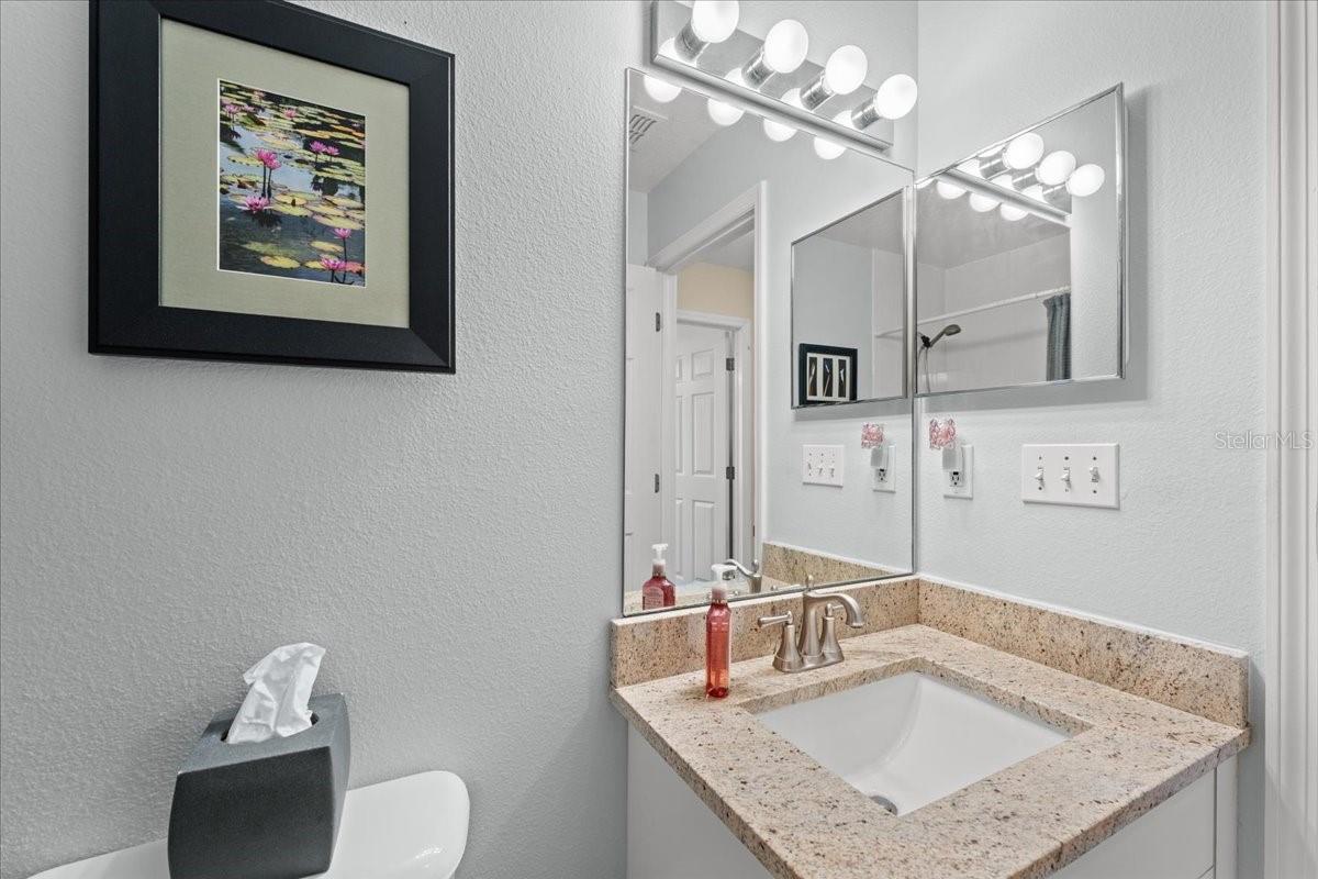 BAY POINTE VILLAS CONDO - Residential