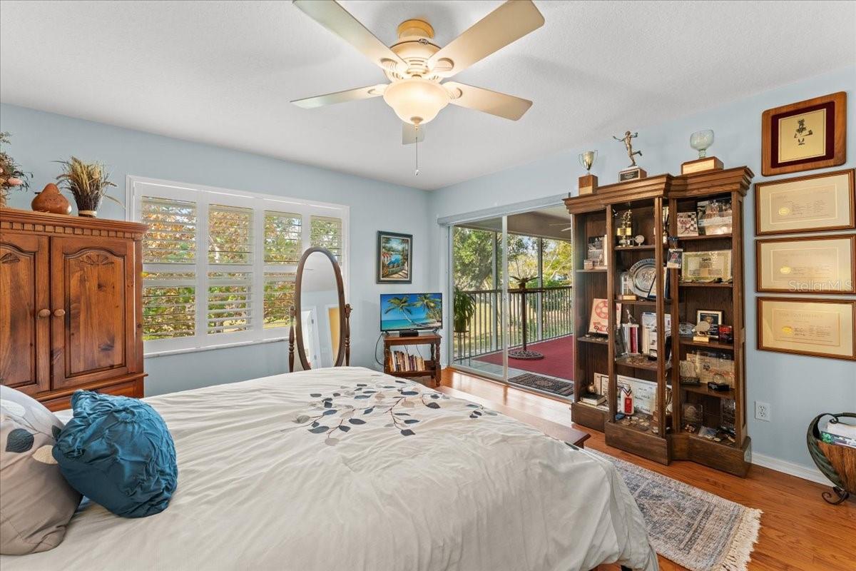 BAY POINTE VILLAS CONDO - Residential