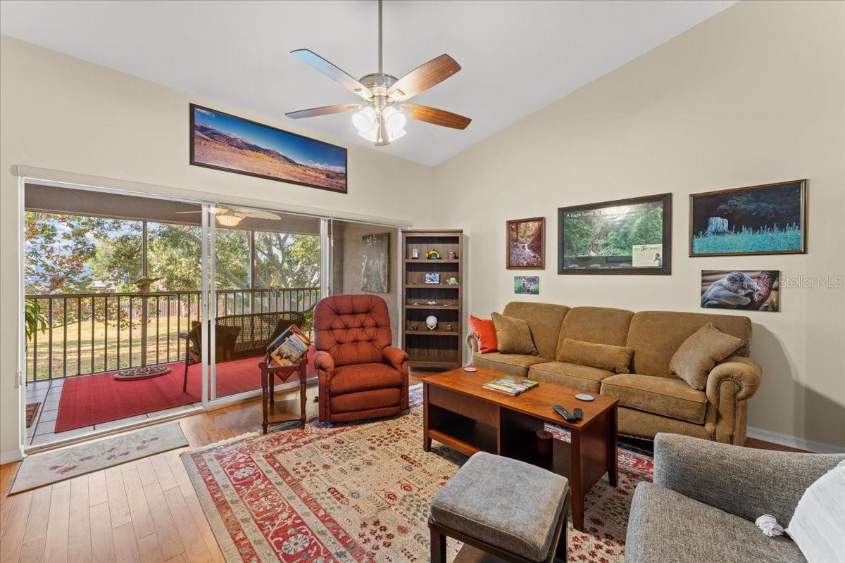 BAY POINTE VILLAS CONDO - Residential