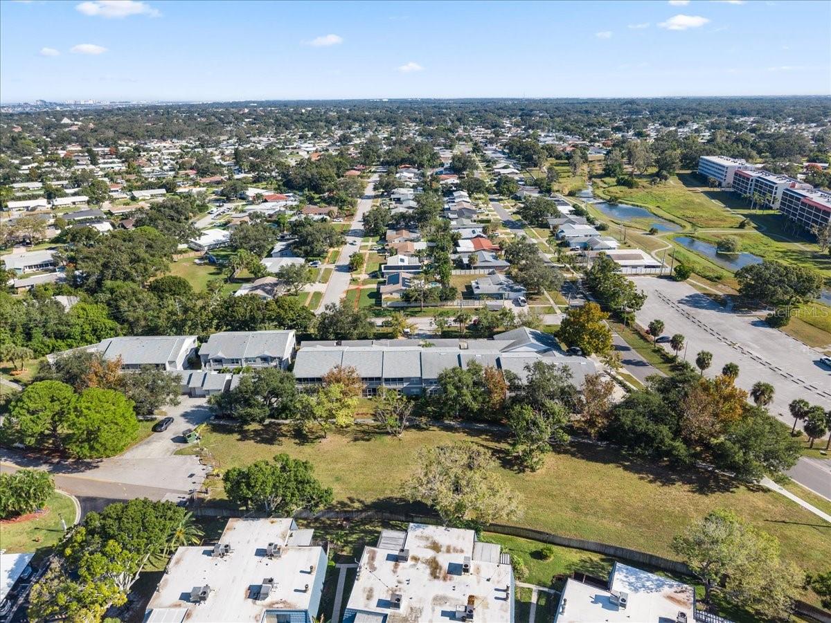 BAY POINTE VILLAS CONDO - Residential