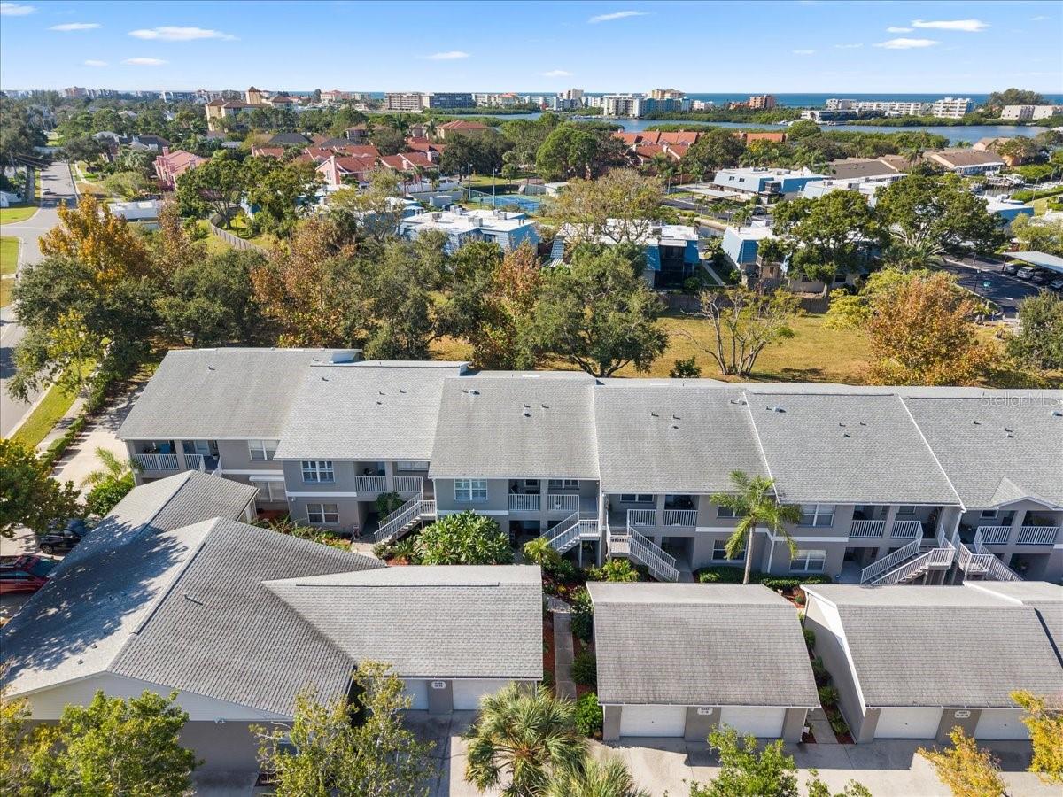 BAY POINTE VILLAS CONDO - Residential