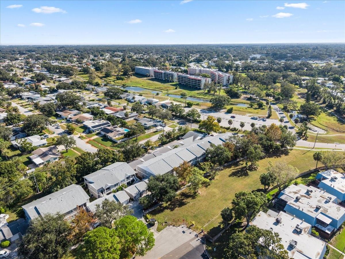 BAY POINTE VILLAS CONDO - Residential