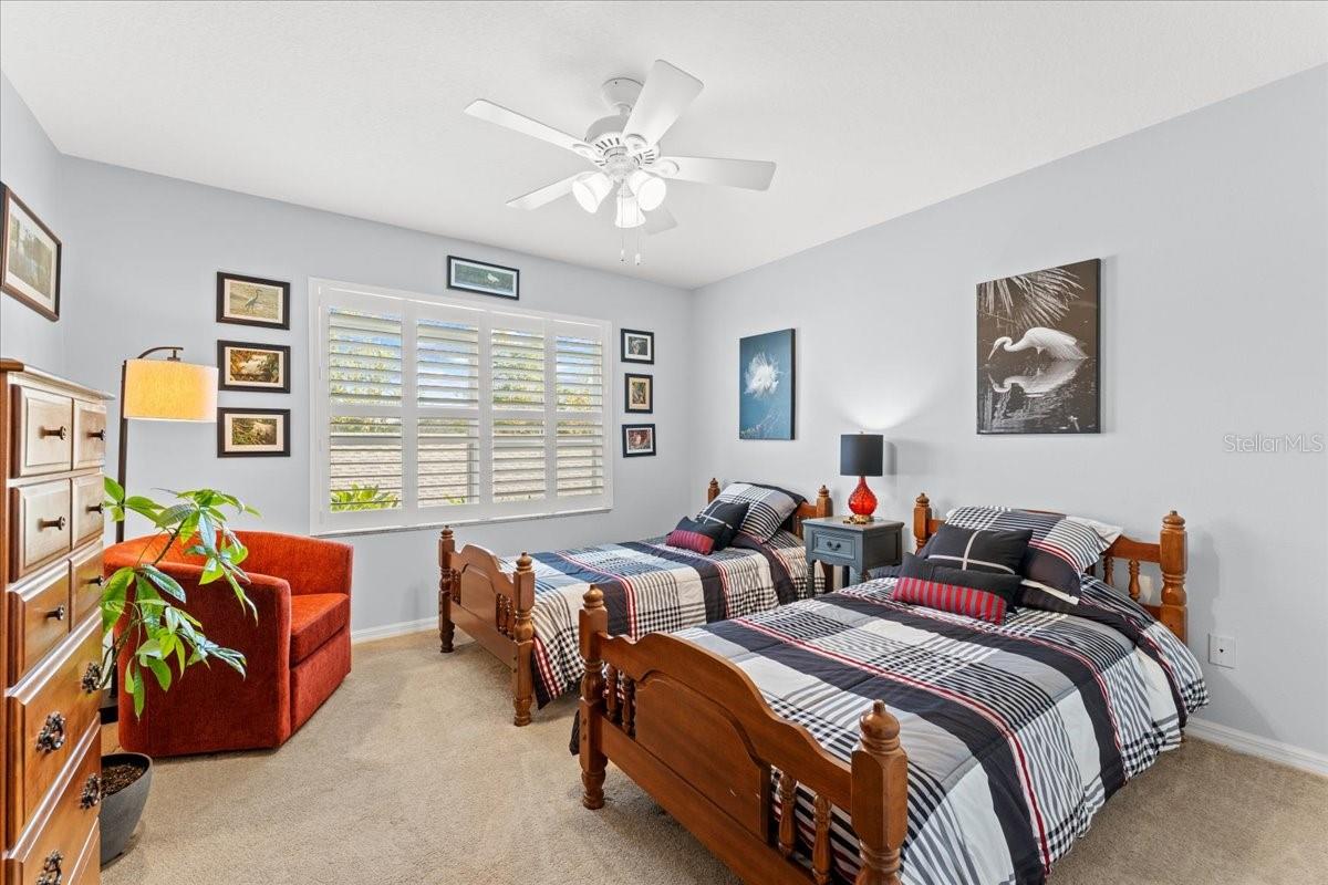 BAY POINTE VILLAS CONDO - Residential