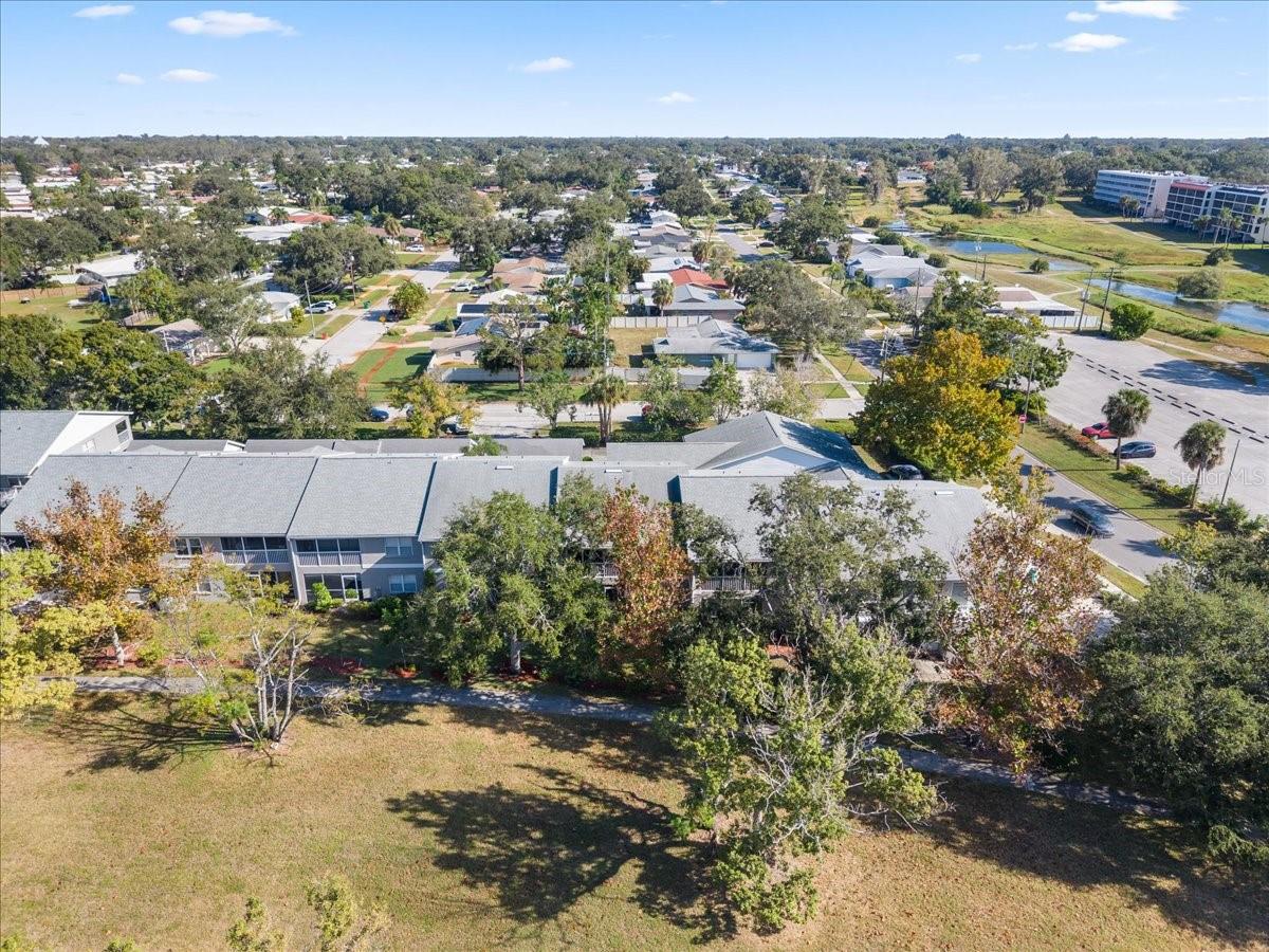 BAY POINTE VILLAS CONDO - Residential