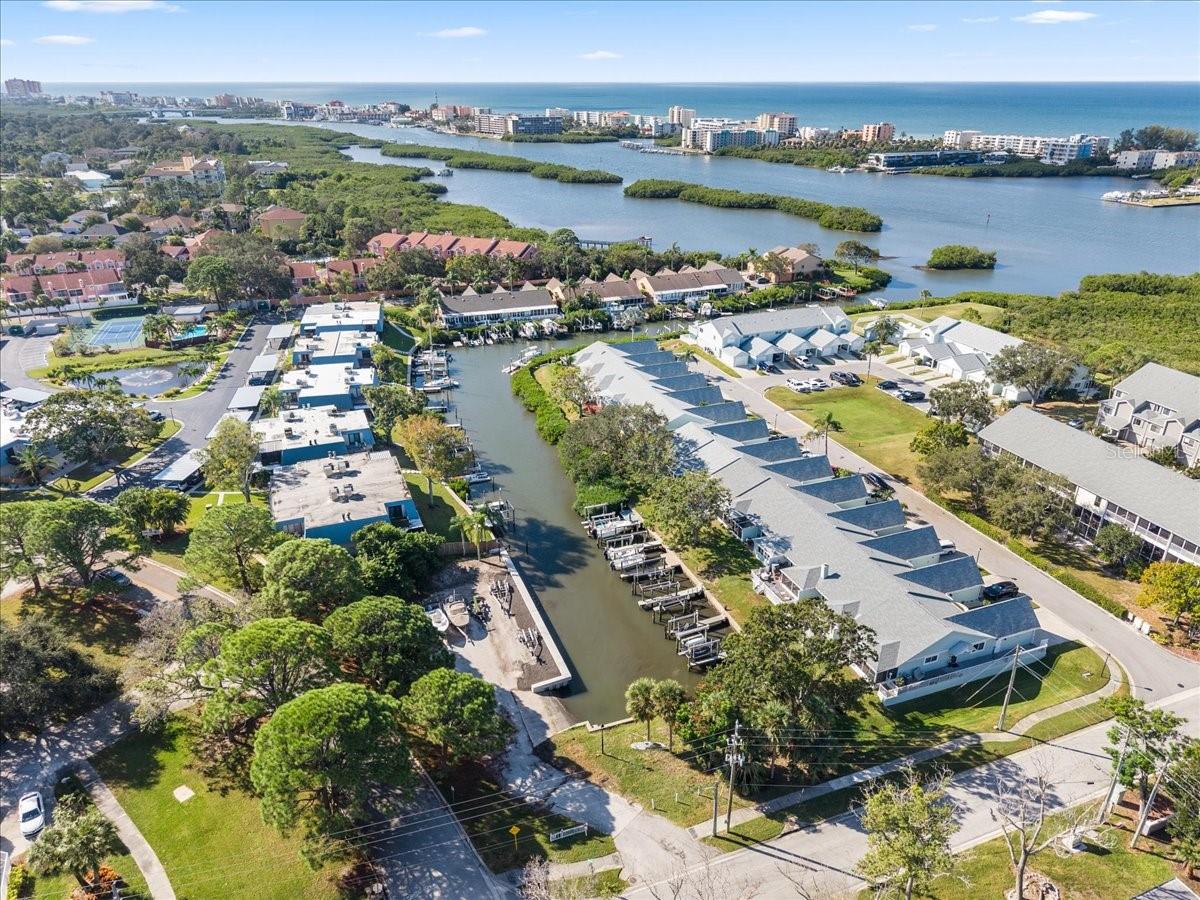 BAY POINTE VILLAS CONDO - Residential