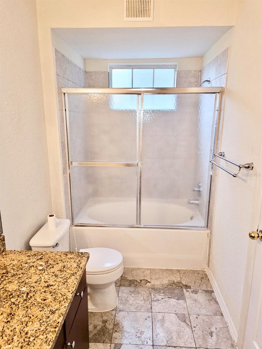 THE PRESERVE AT TEMPLE TERRACE - Residential Lease