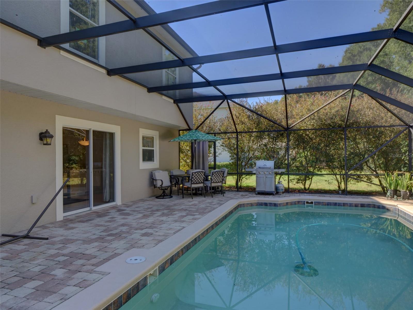 MALLORY SQUARE PH 01 - Residential