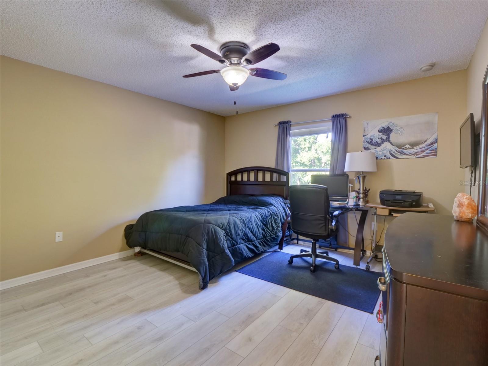 MALLORY SQUARE PH 01 - Residential