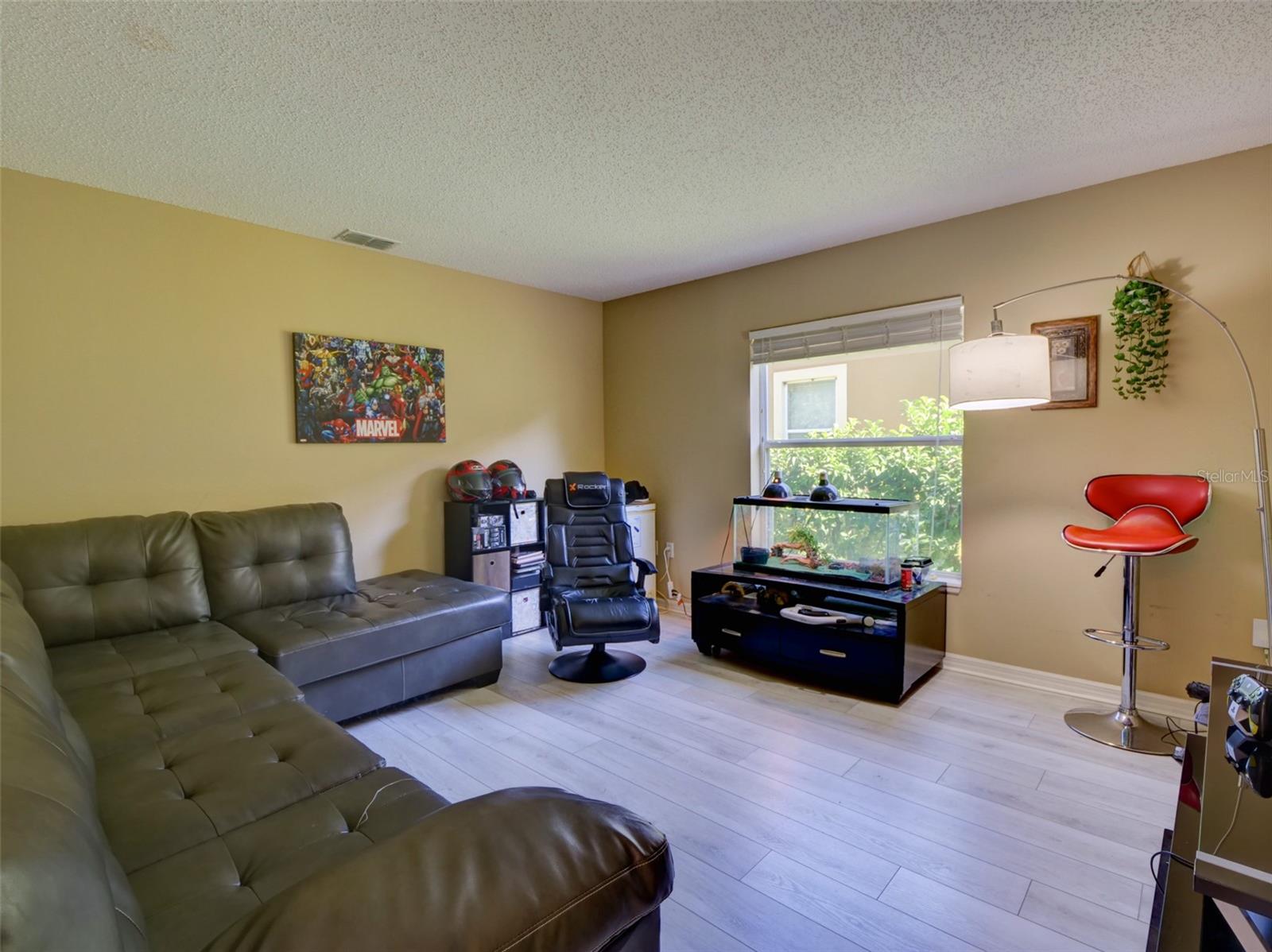 MALLORY SQUARE PH 01 - Residential