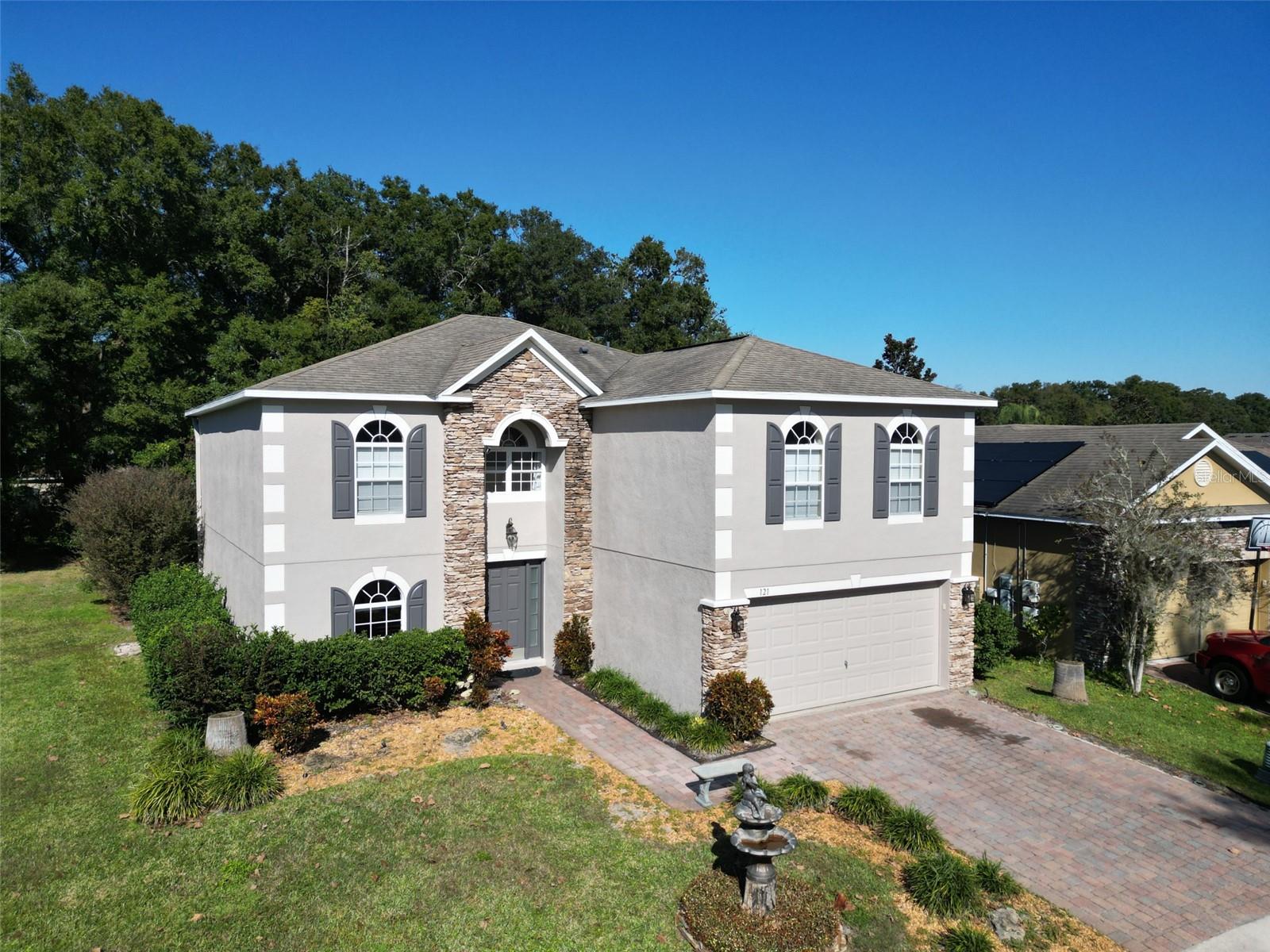 MALLORY SQUARE PH 01 - Residential