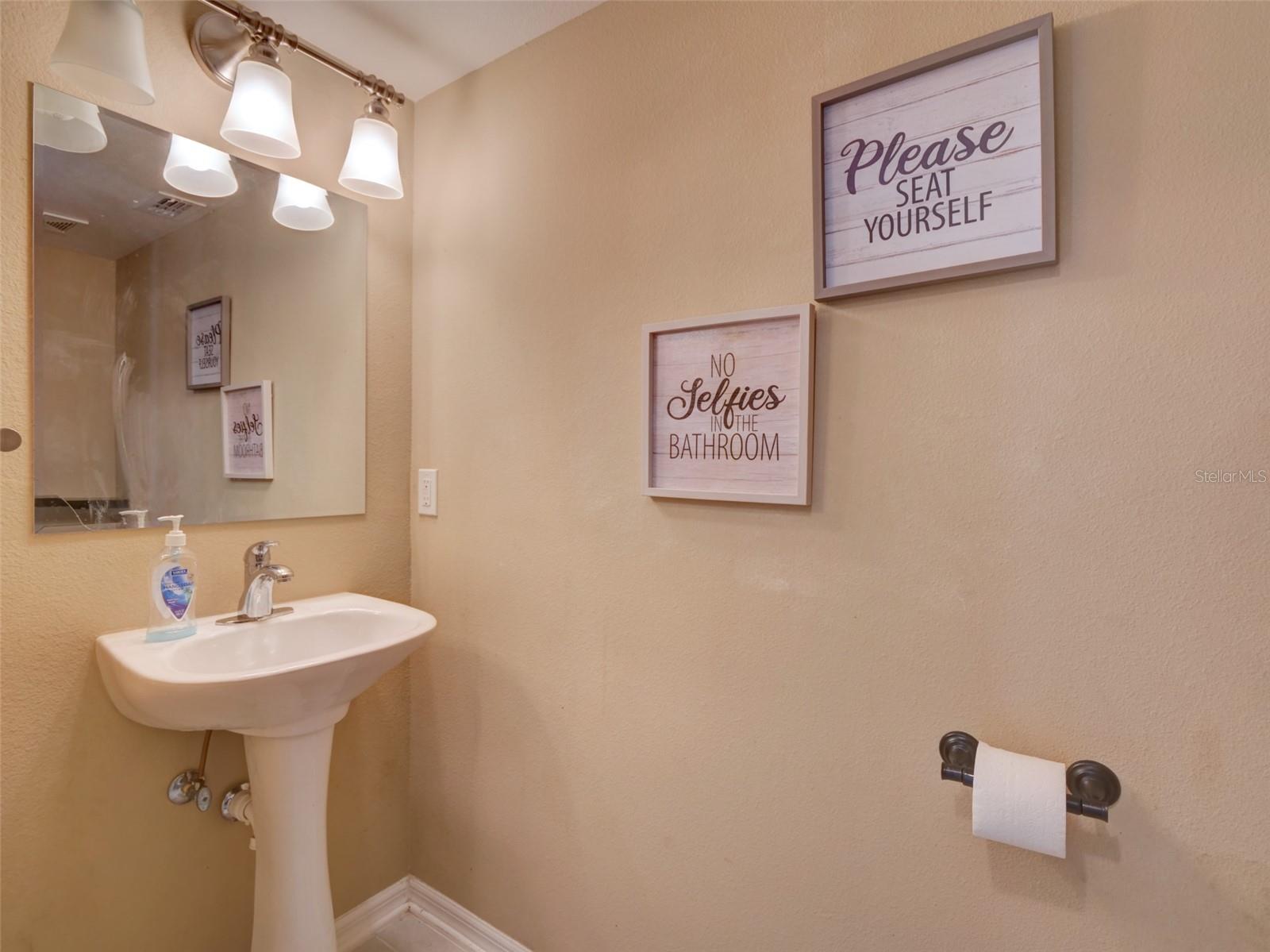 MALLORY SQUARE PH 01 - Residential