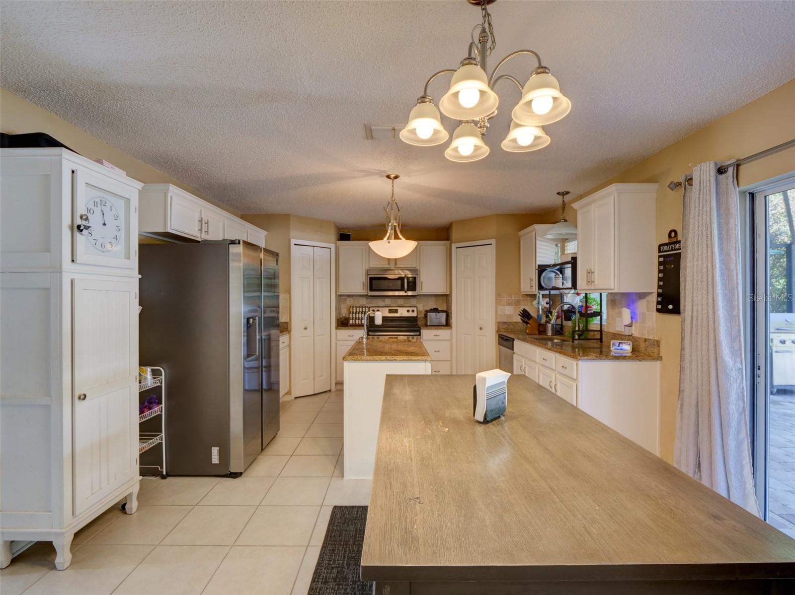 MALLORY SQUARE PH 01 - Residential