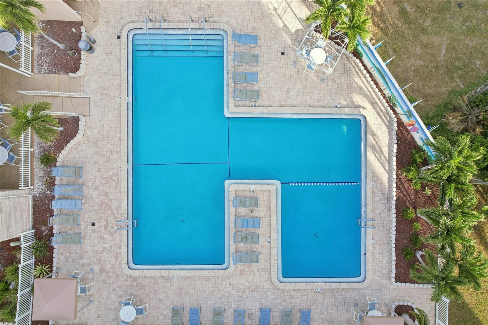 TOWN SHORES OF GULFPORT - Residential