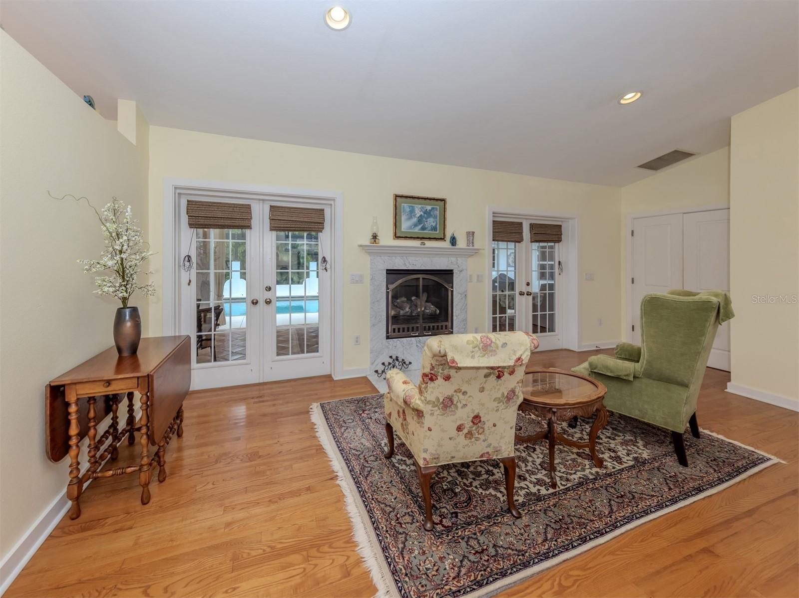 VENICE GULF VIEW SEC OF - Residential