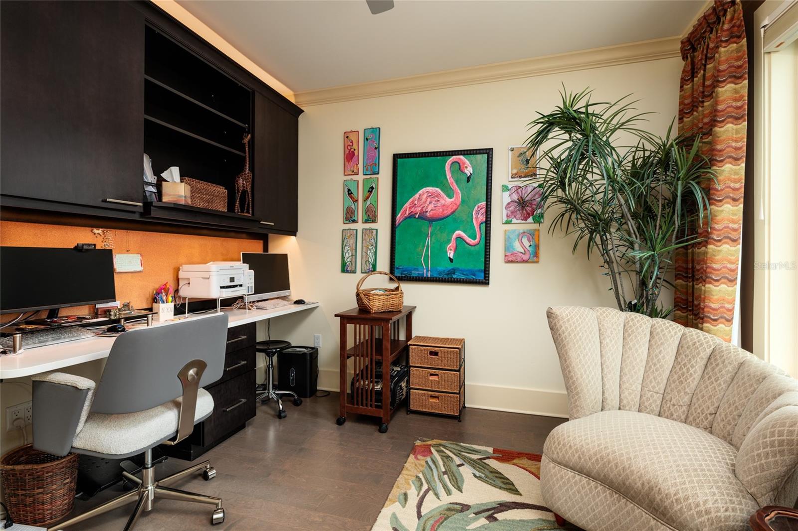 VICTORIA PLACE CONDO - Residential Lease