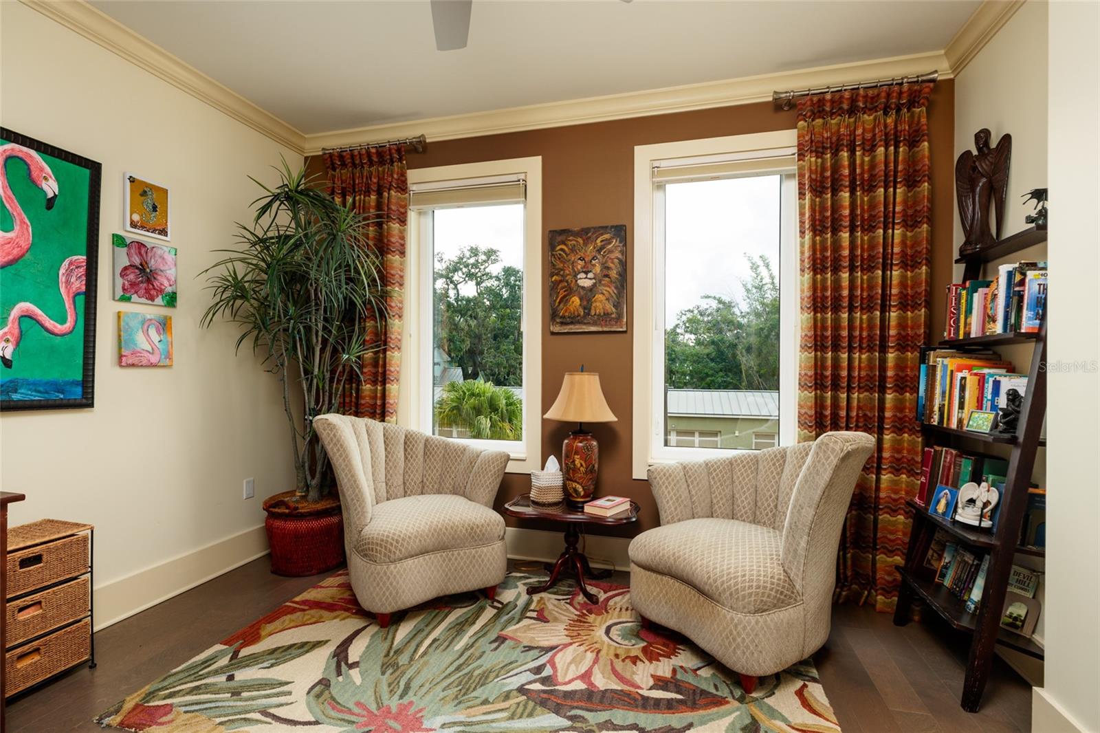 VICTORIA PLACE CONDO - Residential Lease