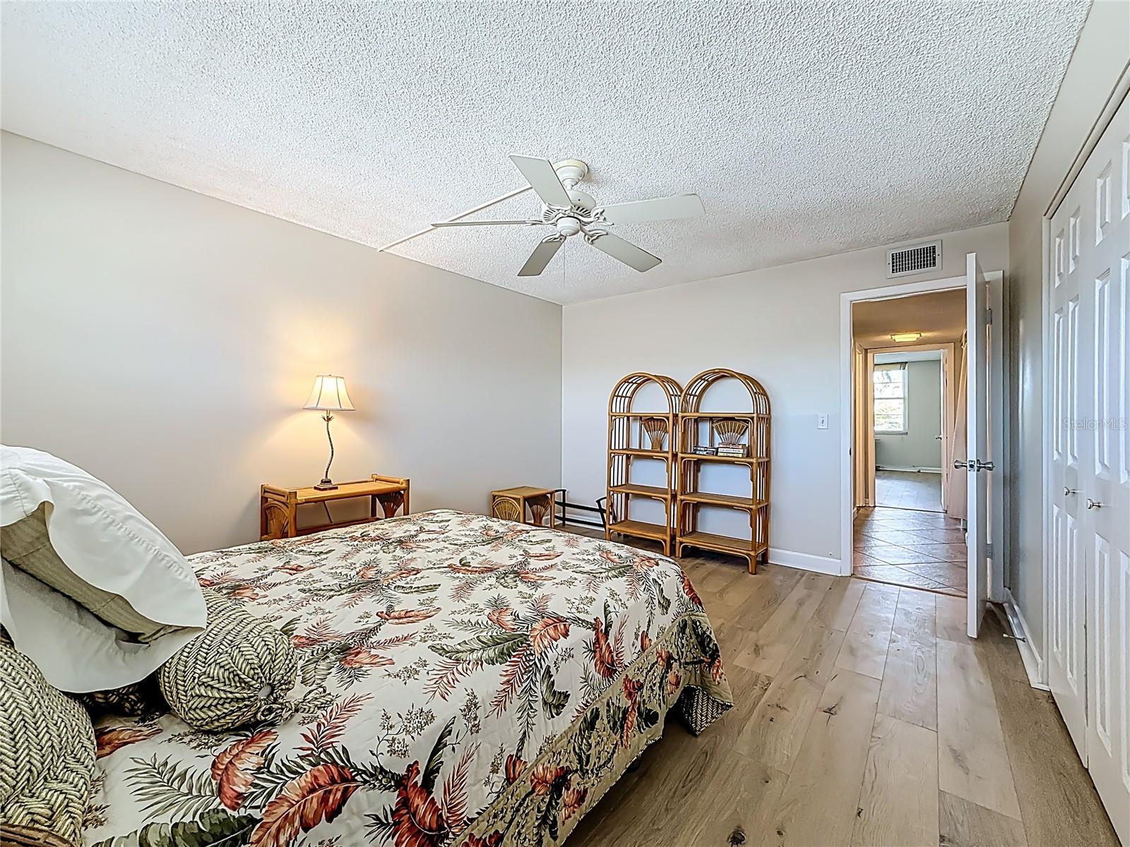 BAY ISLAND GROUP 6 - Residential