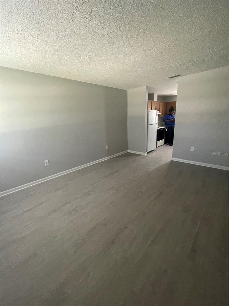 EDWARDS NEWTOWN ADD/LEESBURG - Residential Lease