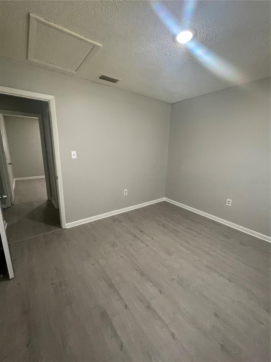 EDWARDS NEWTOWN ADD/LEESBURG - Residential Lease