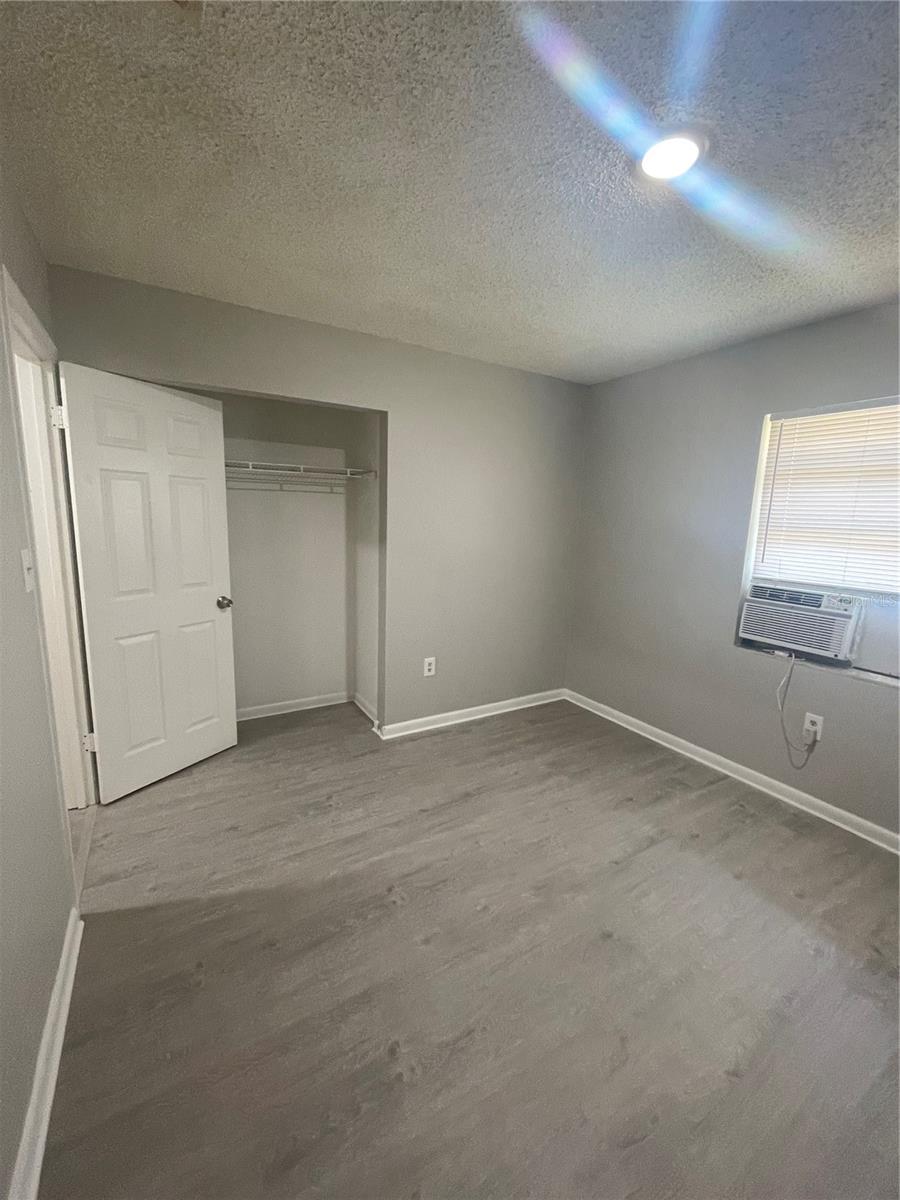 EDWARDS NEWTOWN ADD/LEESBURG - Residential Lease