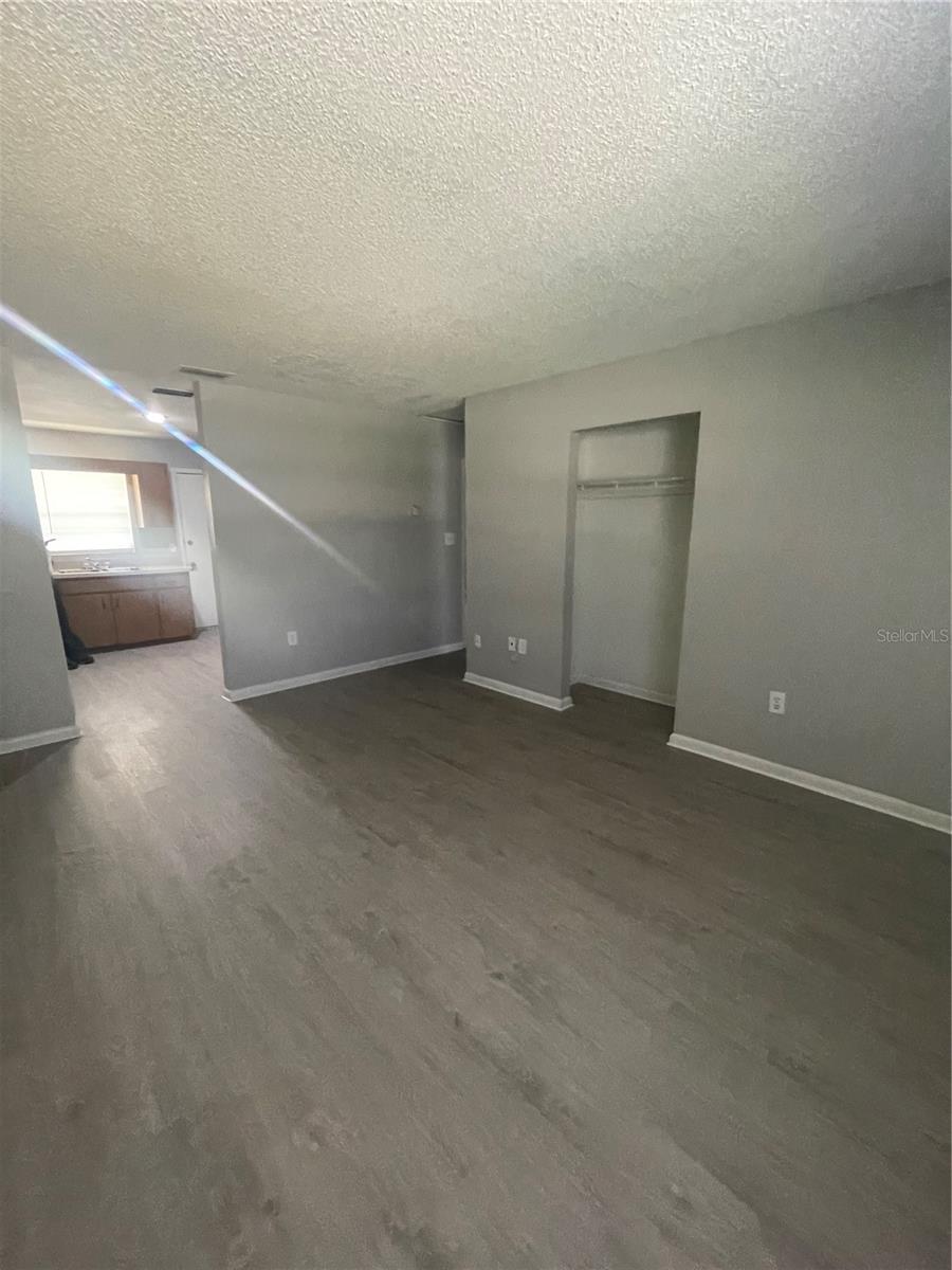 EDWARDS NEWTOWN ADD/LEESBURG - Residential Lease