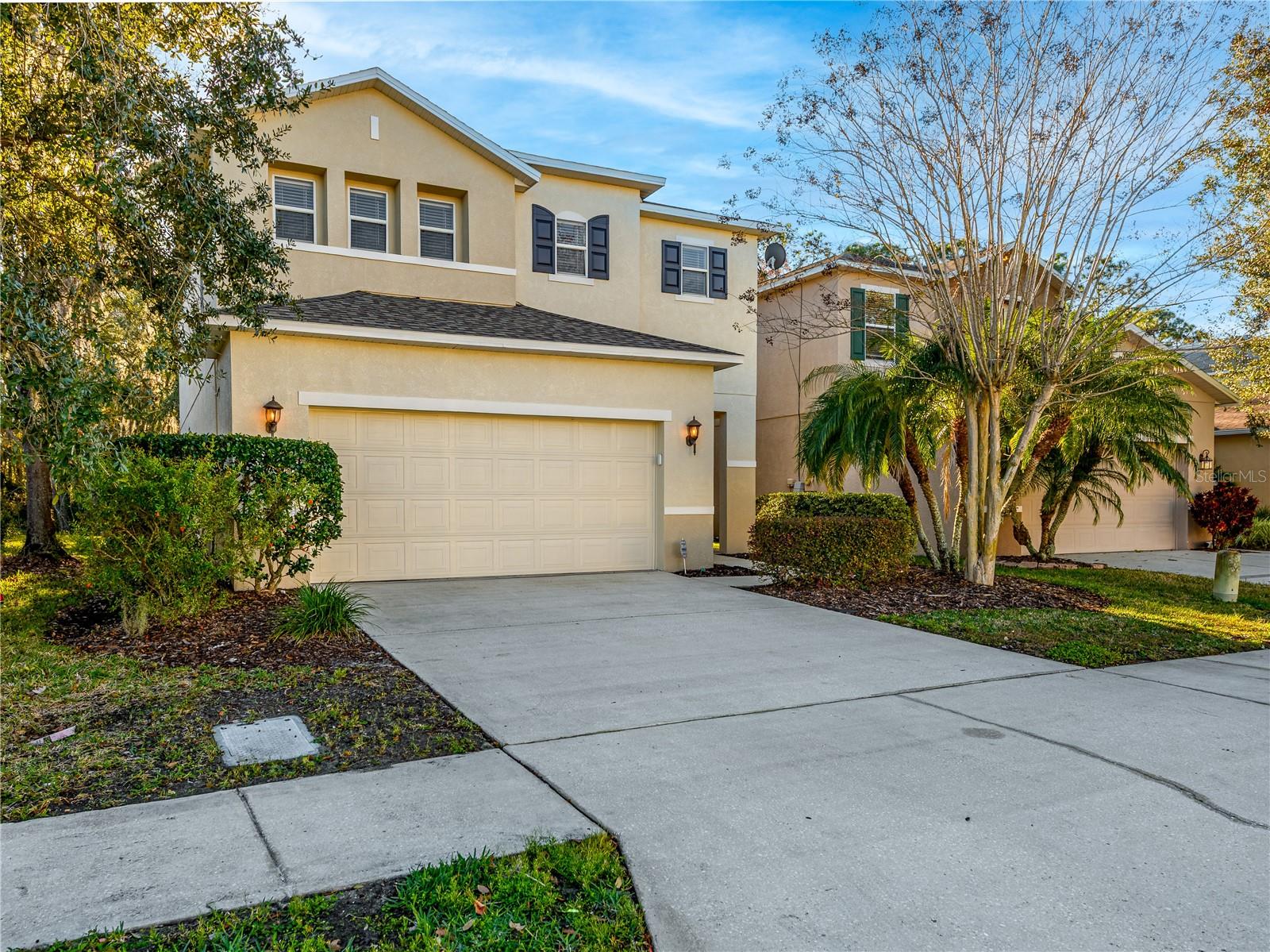 SEVEN OAKS A-9 B-12 B-13&P-13 - Residential Lease