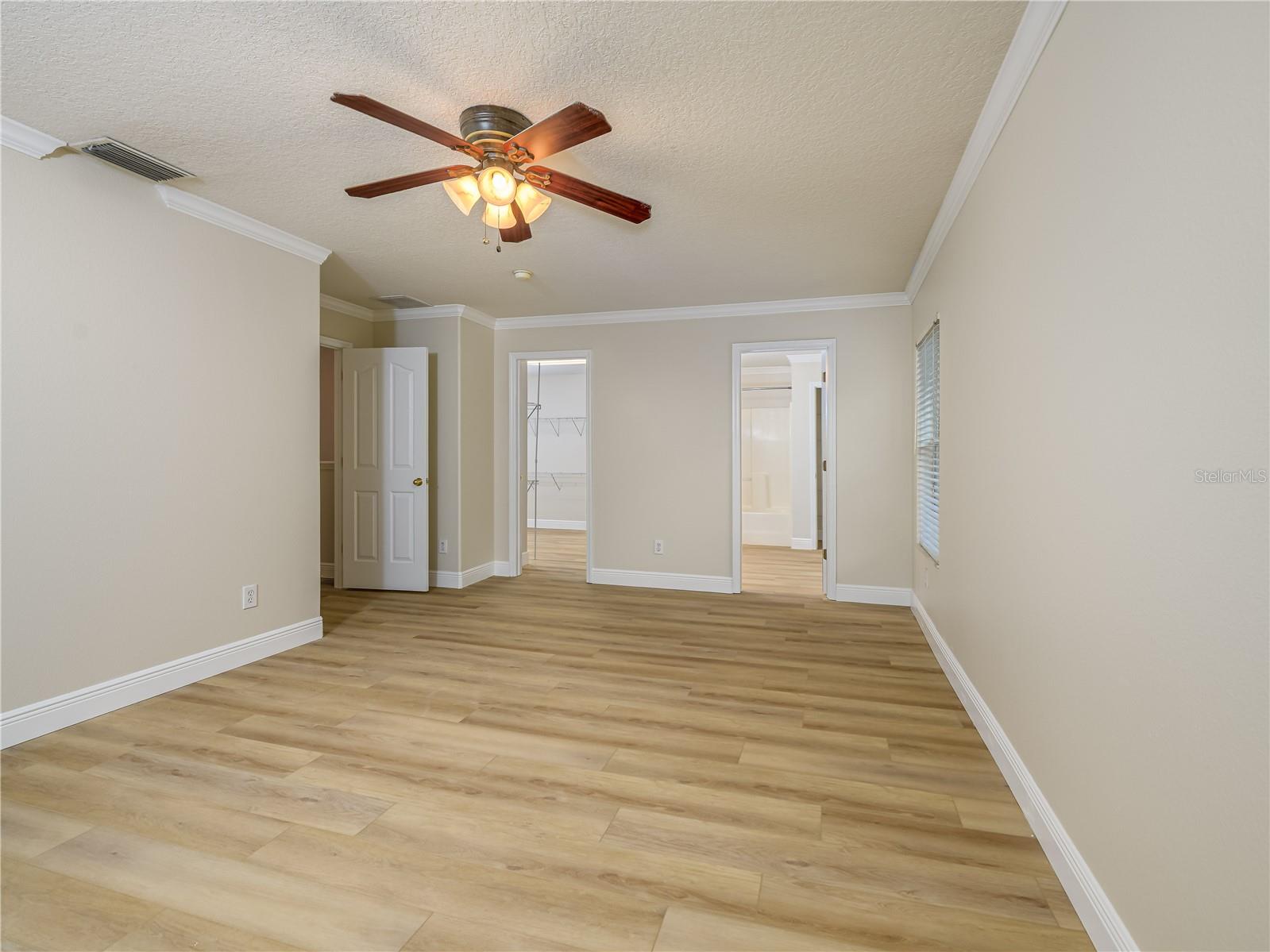 SEVEN OAKS A-9 B-12 B-13&P-13 - Residential Lease