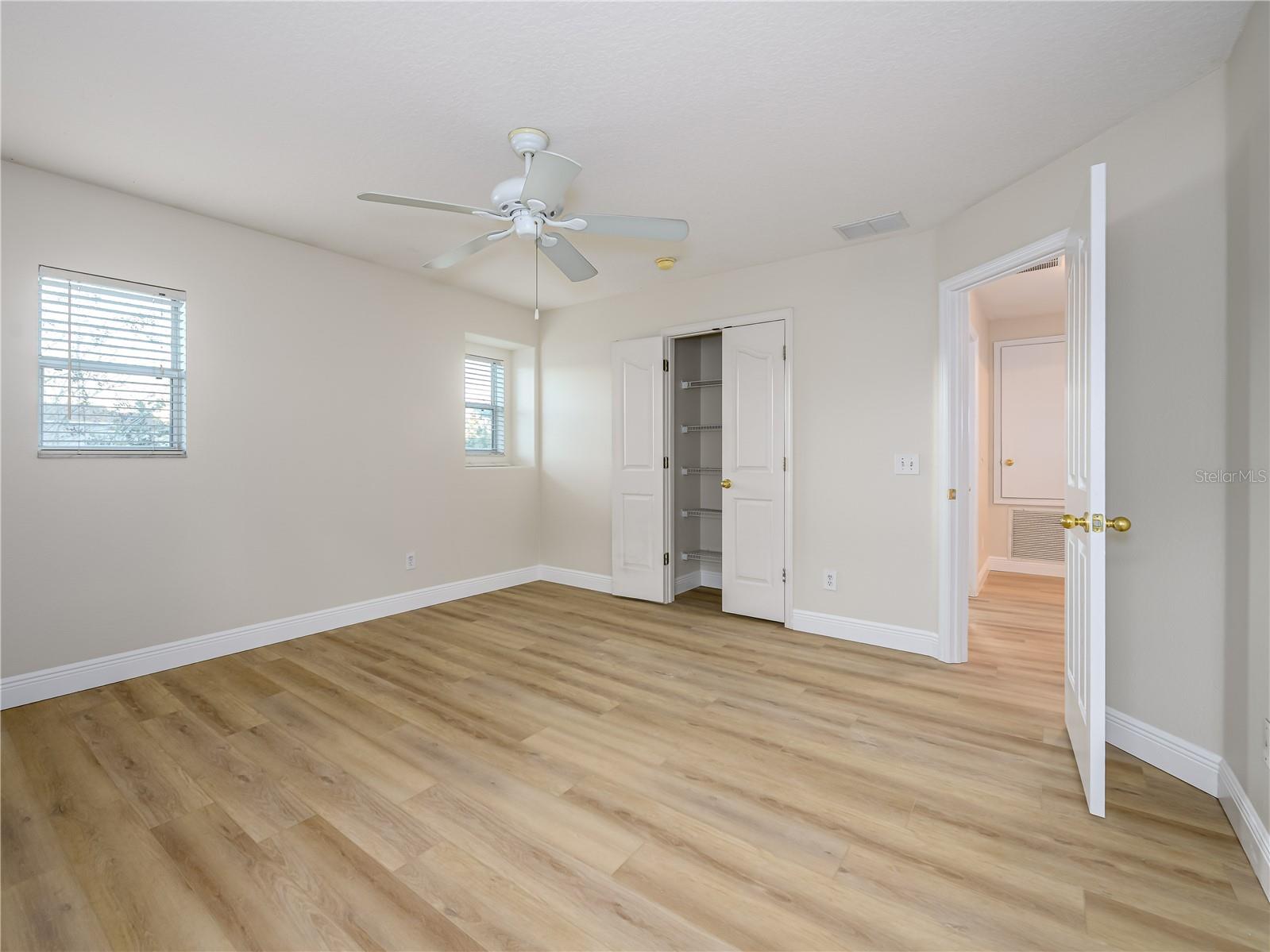 SEVEN OAKS A-9 B-12 B-13&P-13 - Residential Lease