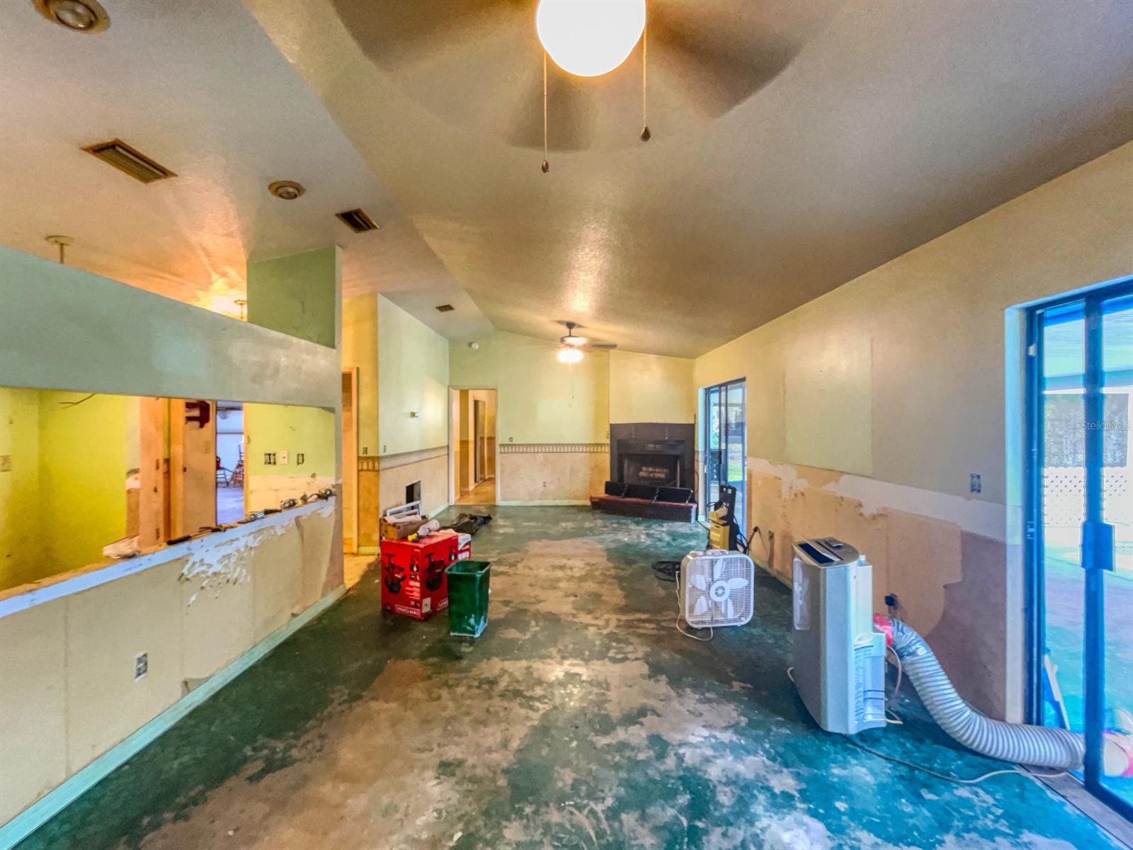 Deltona Lakes Unit 43 - Residential