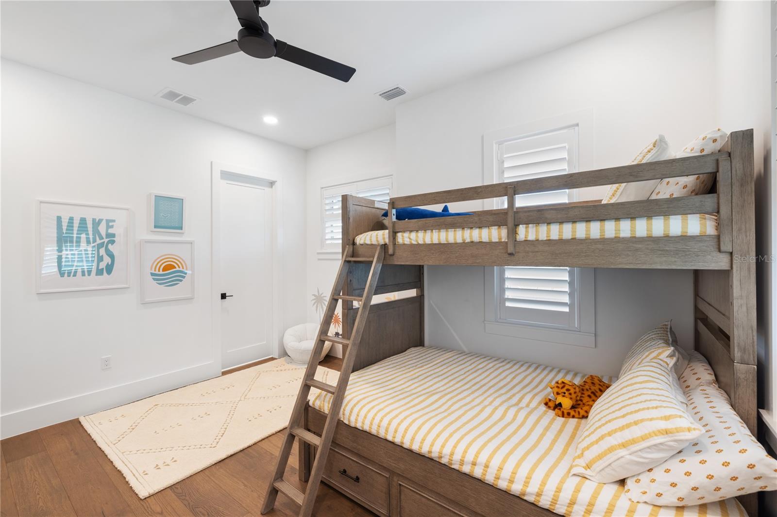 OCEAN BEACH REP - Residential