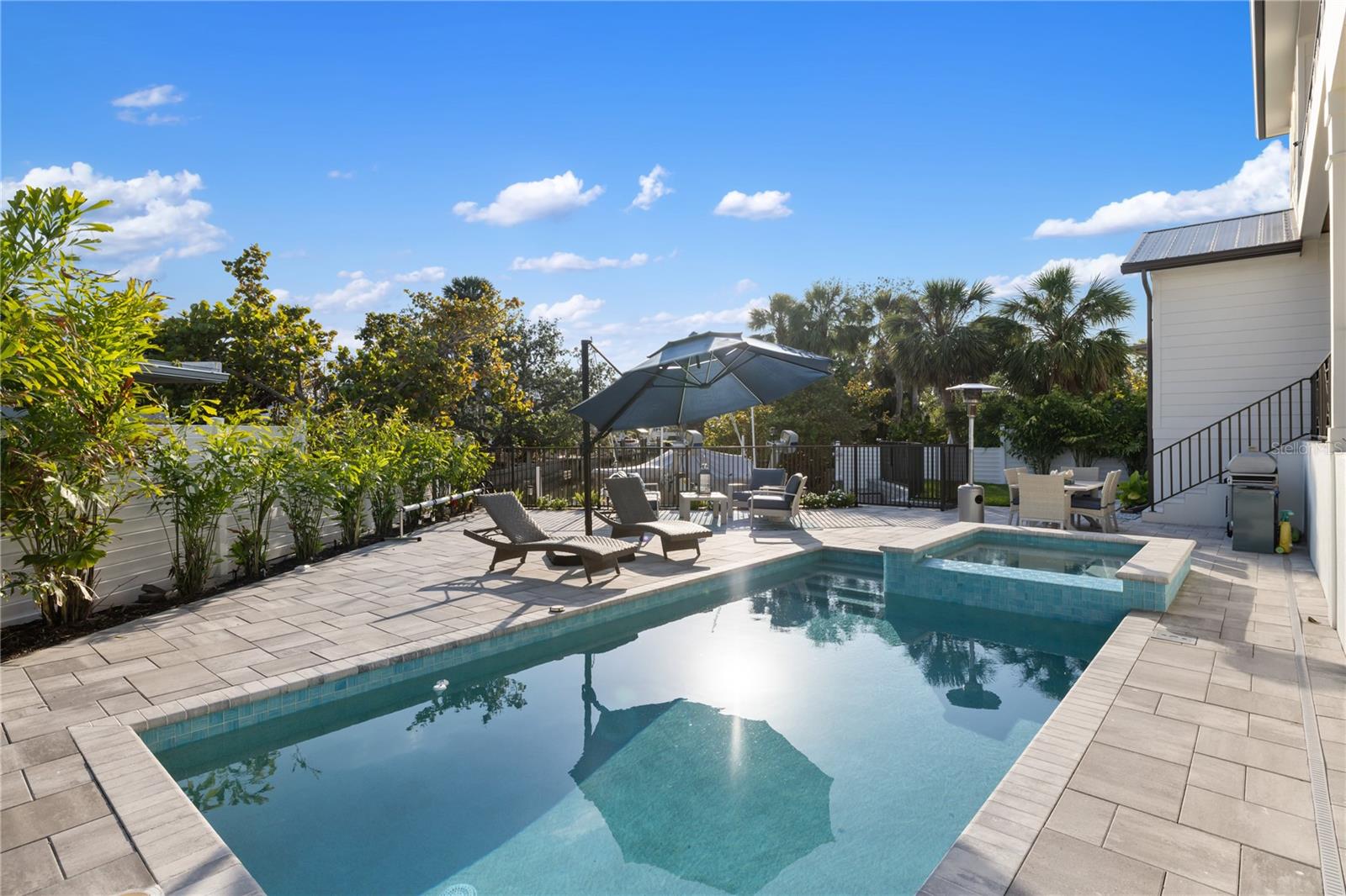 OCEAN BEACH REP - Residential