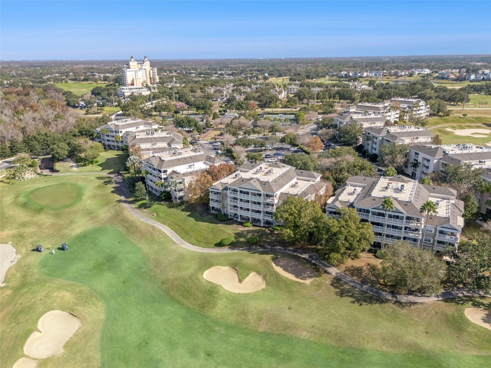 CENTRE COURT RDG CONDO PH 1 - Residential