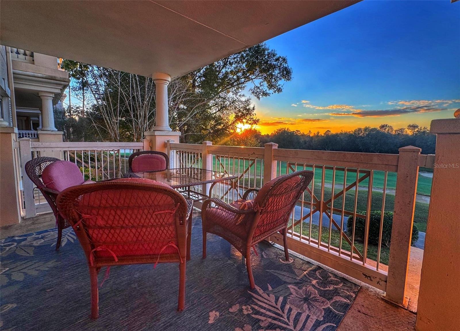 CENTRE COURT RDG CONDO PH 1 - Residential