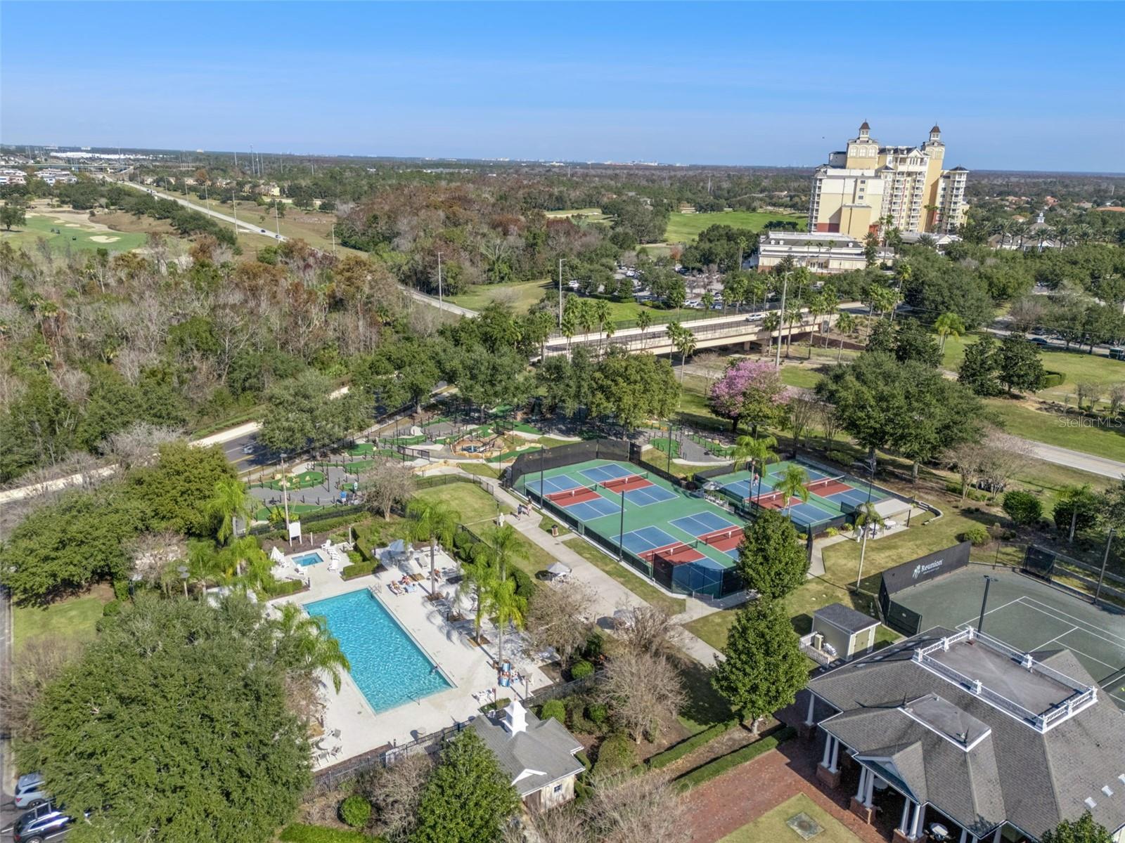 CENTRE COURT RDG CONDO PH 1 - Residential