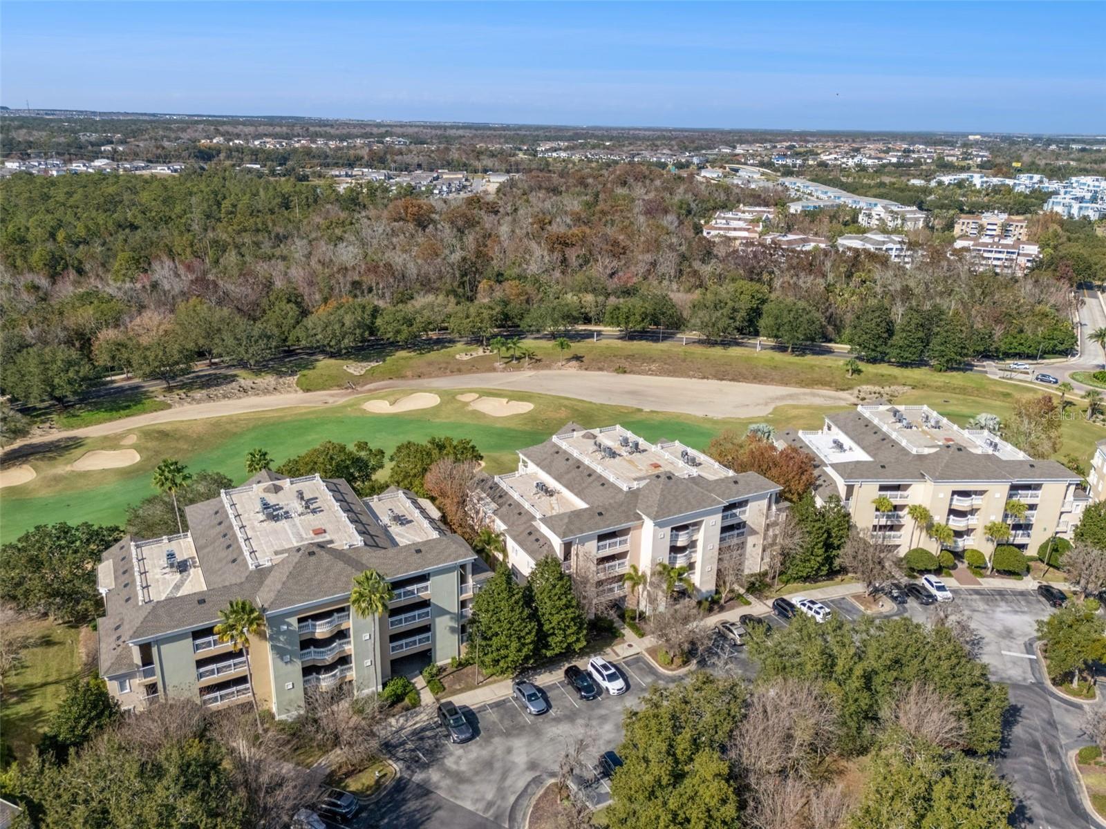 CENTRE COURT RDG CONDO PH 1 - Residential