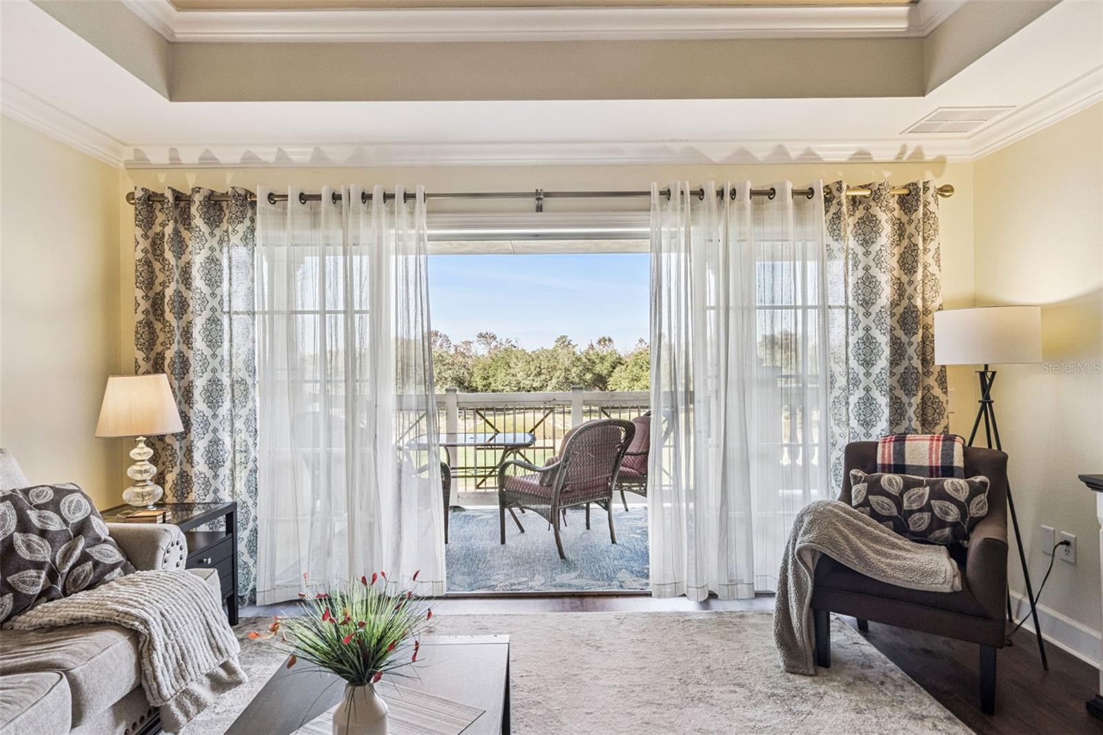 CENTRE COURT RDG CONDO PH 1 - Residential