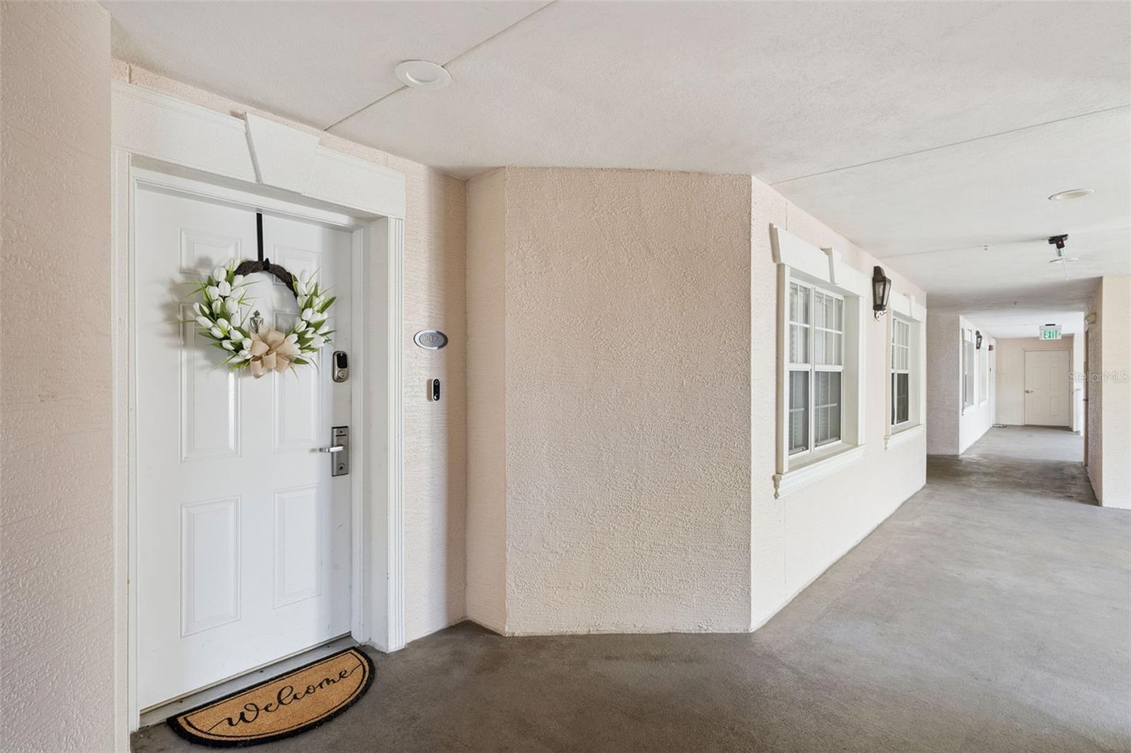 CENTRE COURT RDG CONDO PH 1 - Residential