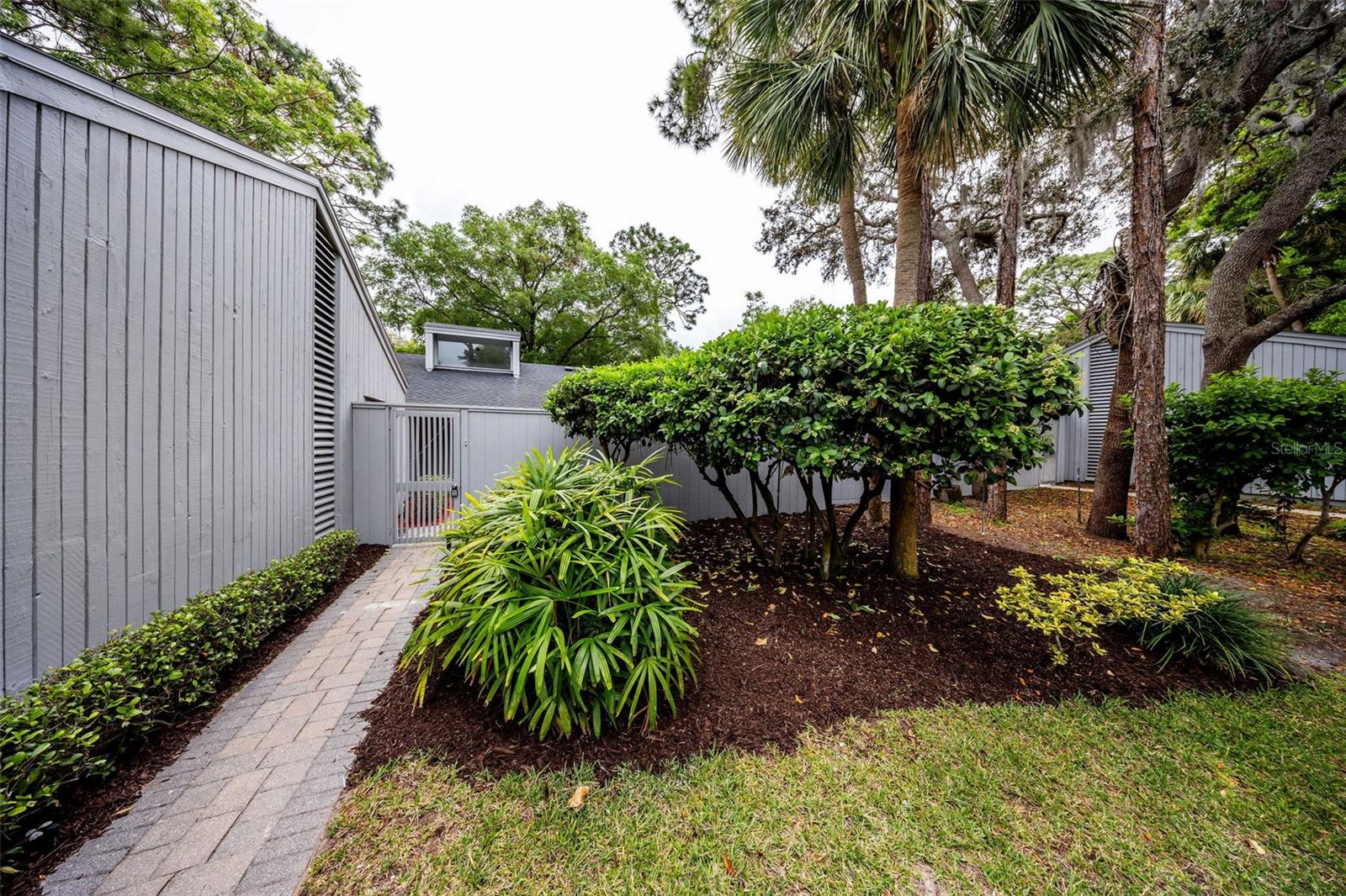 207 SWEET GUM WAY