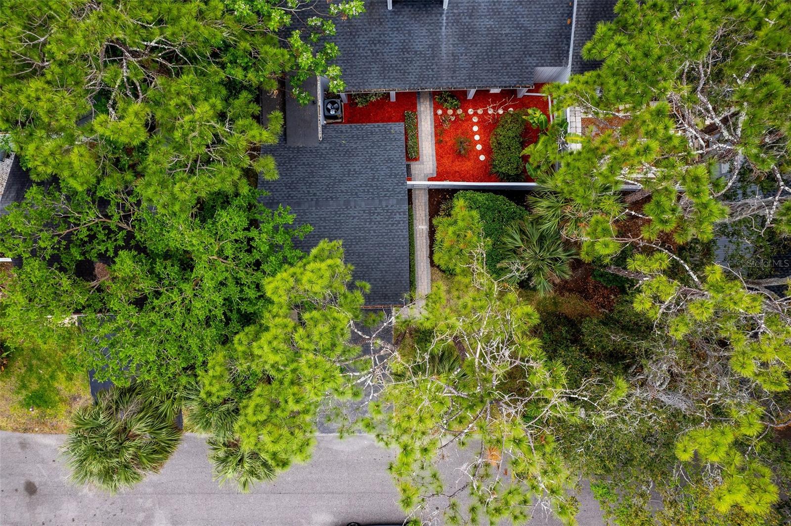 207 SWEET GUM WAY